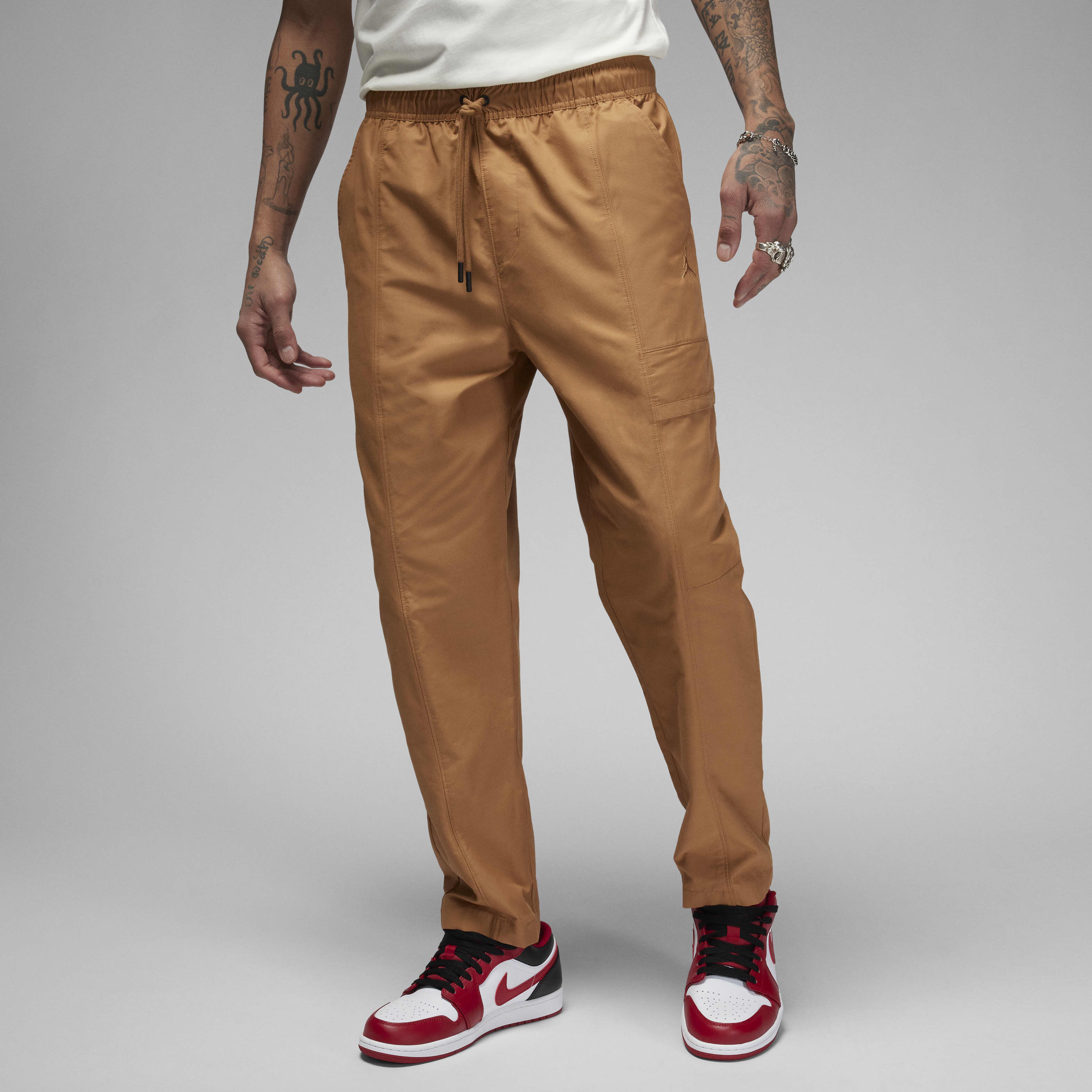Buy Jordan Essentials Men s Woven Trousers Nike Qatar Official