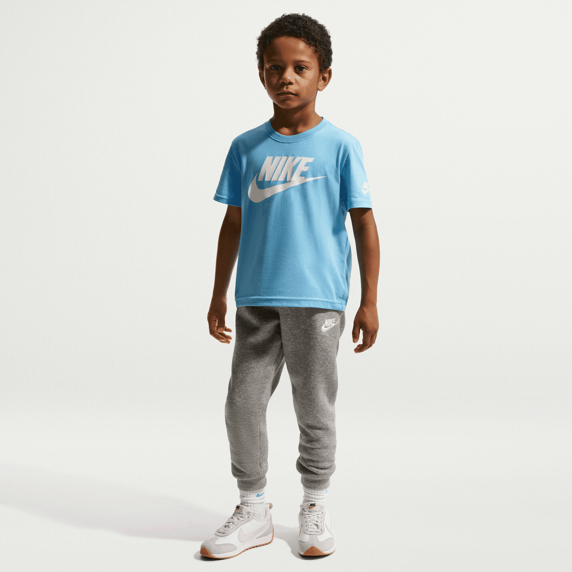 Nike image number 0