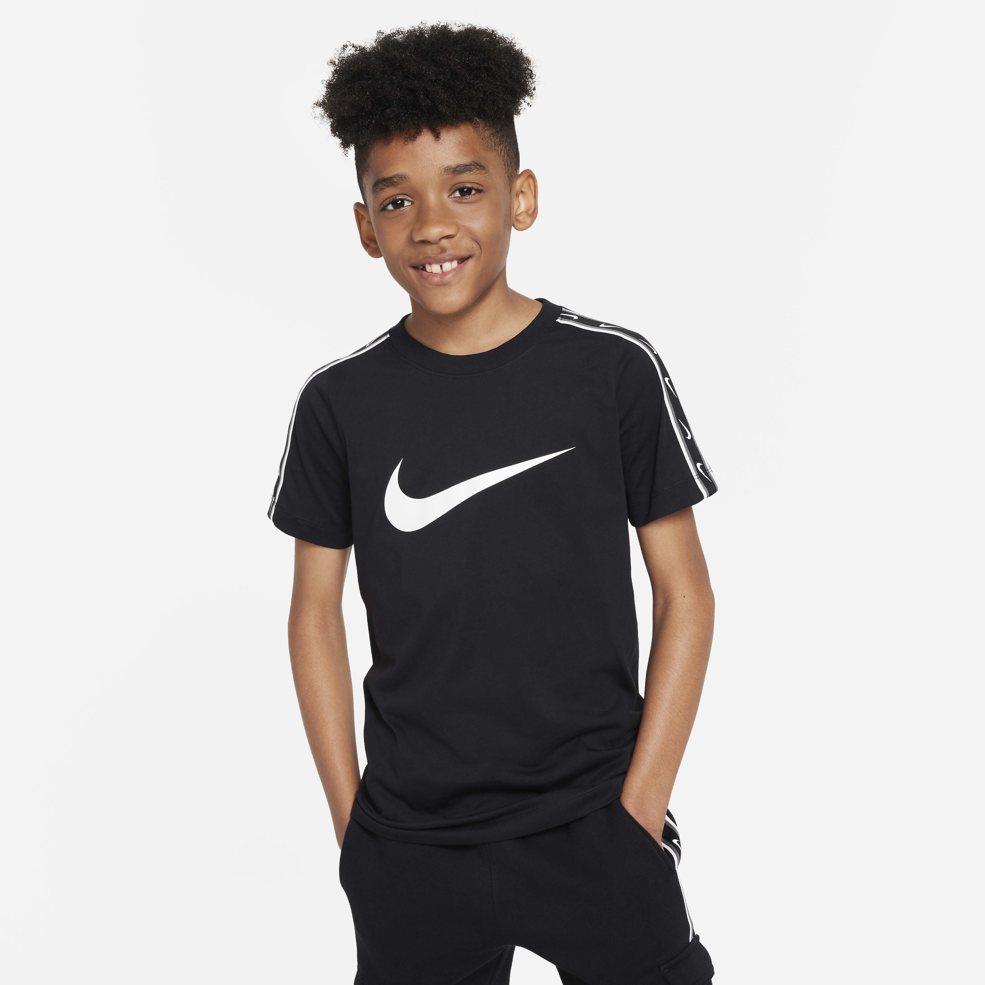 Nike Sportswear Repeat image number 0