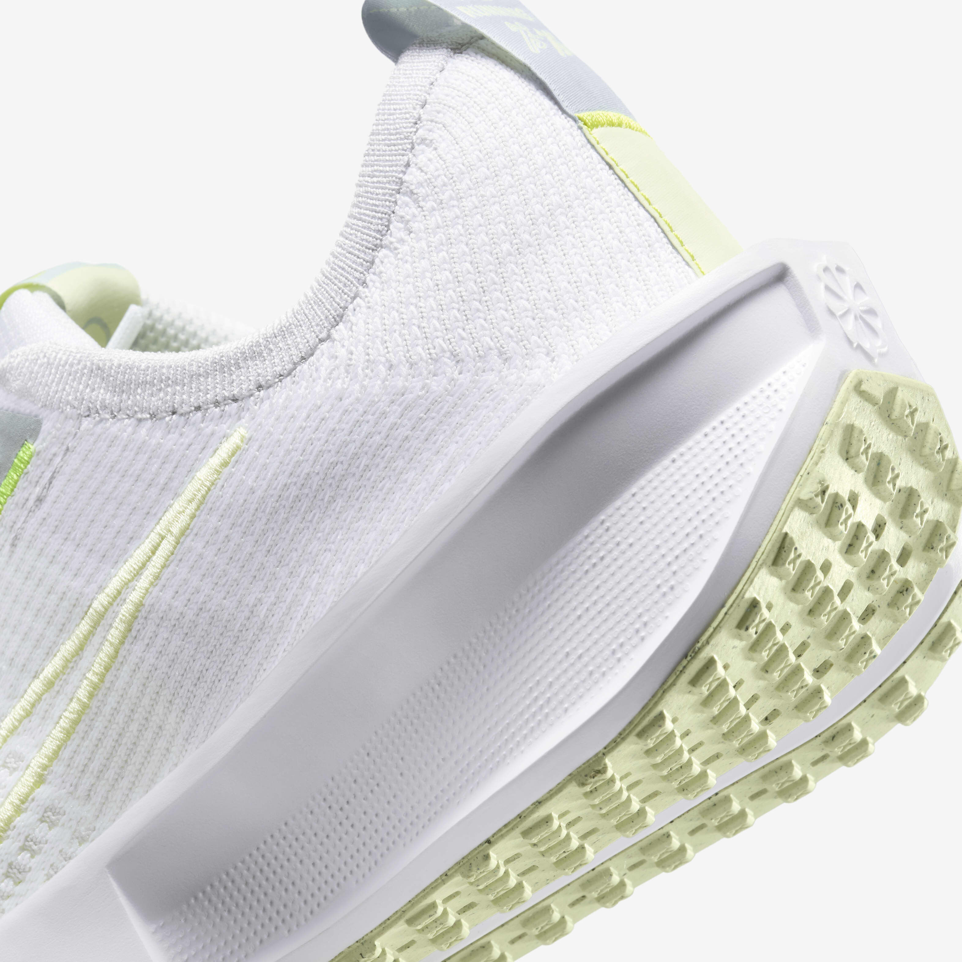 نايكي انتراكت رن image number 7