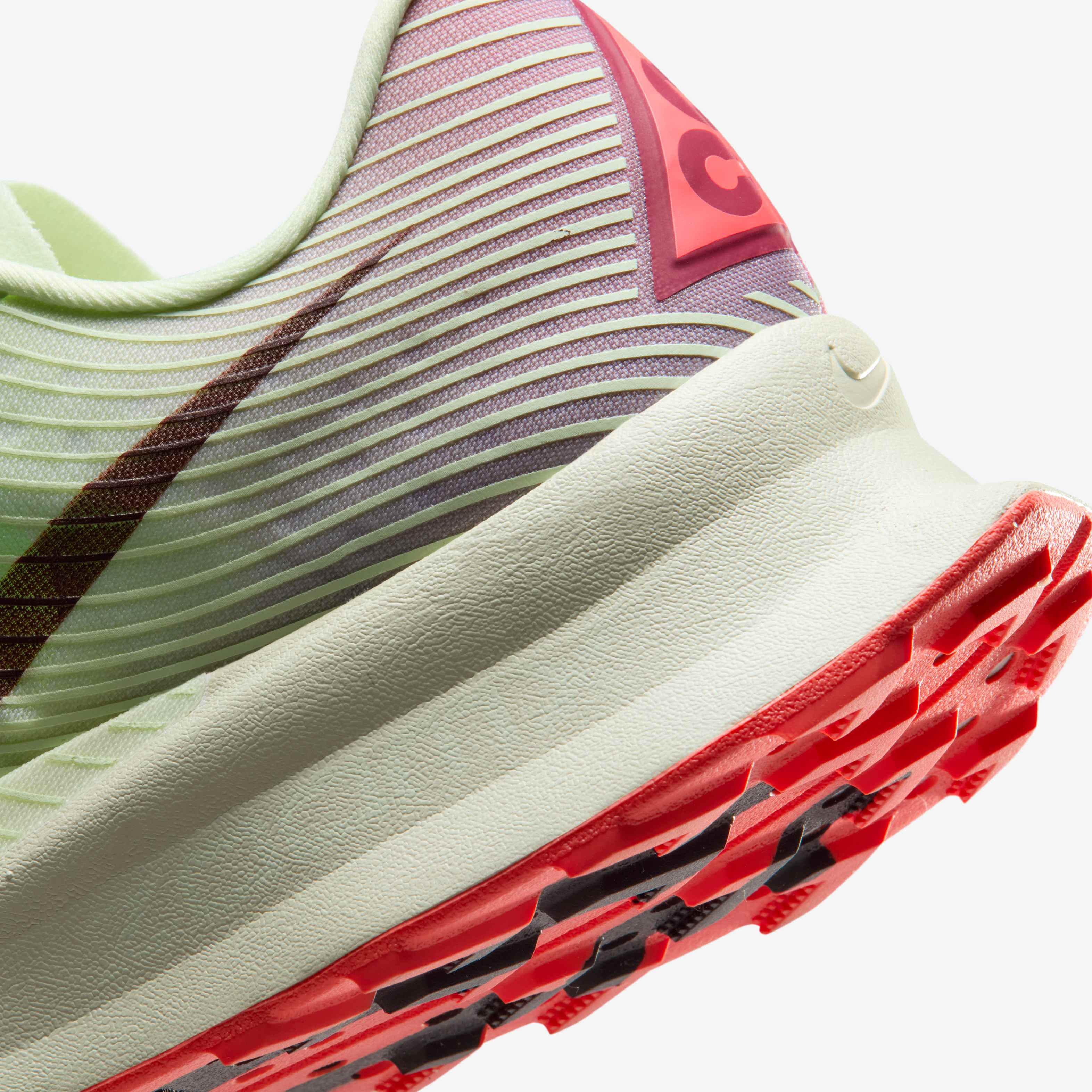 Nike ACG Ultrafly Trail image number 7