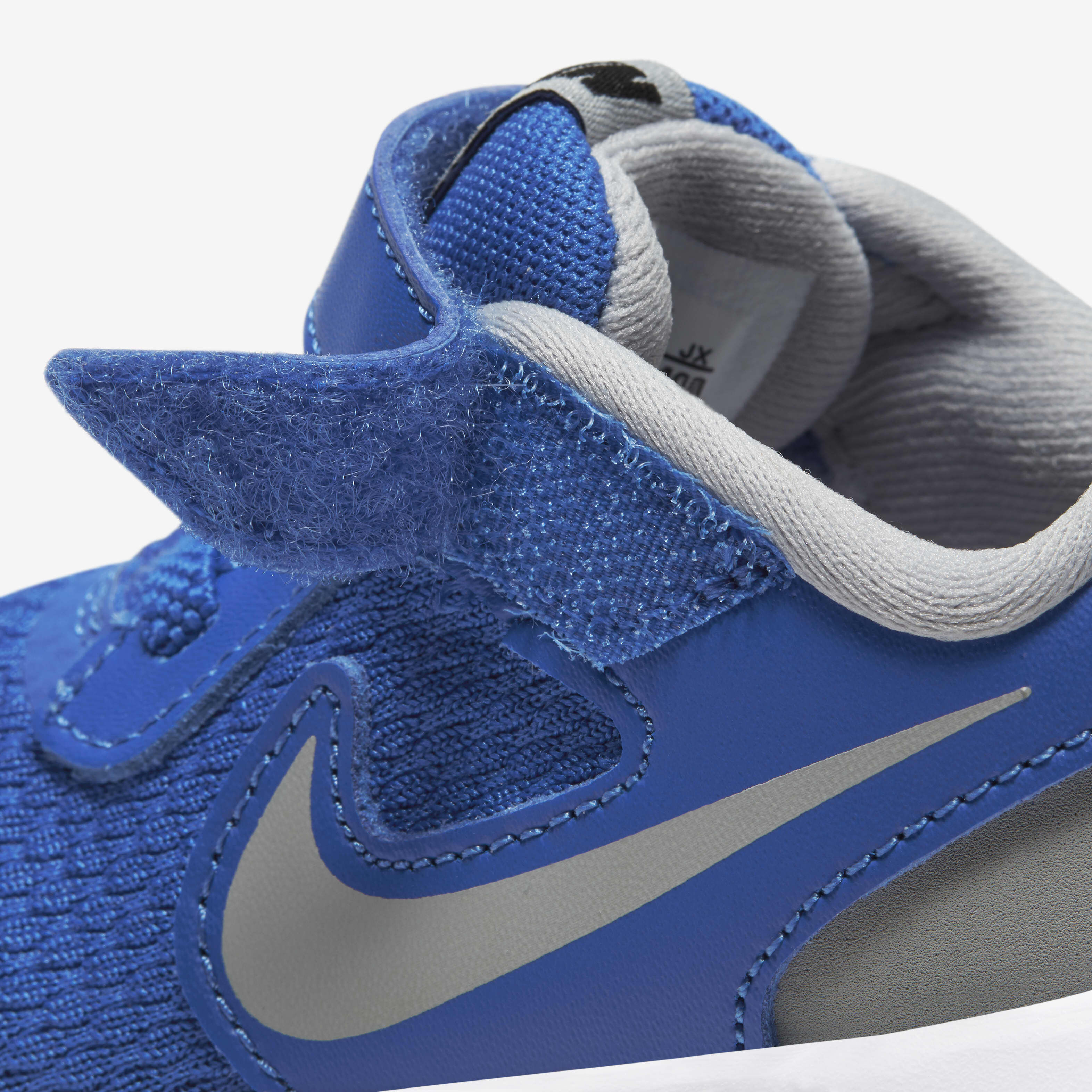 Nike Revolution 5 image number 8