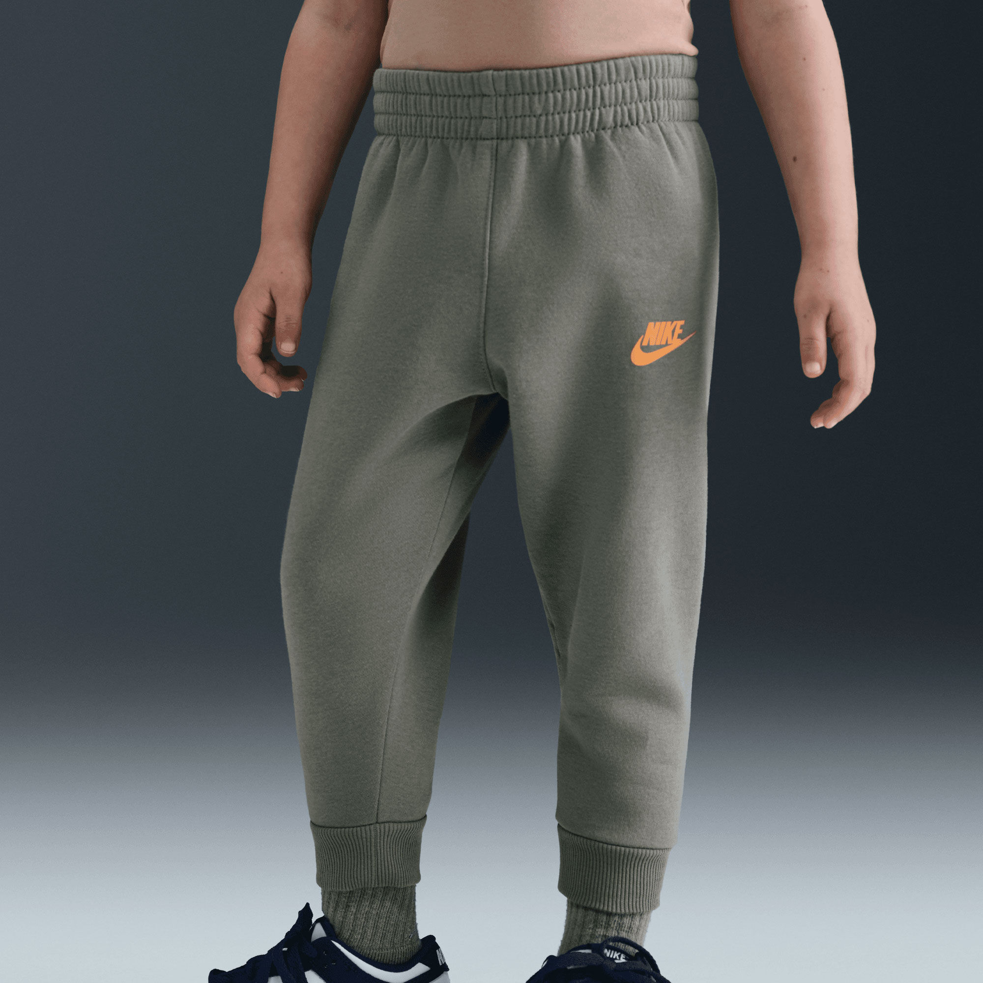 Nike image number 6