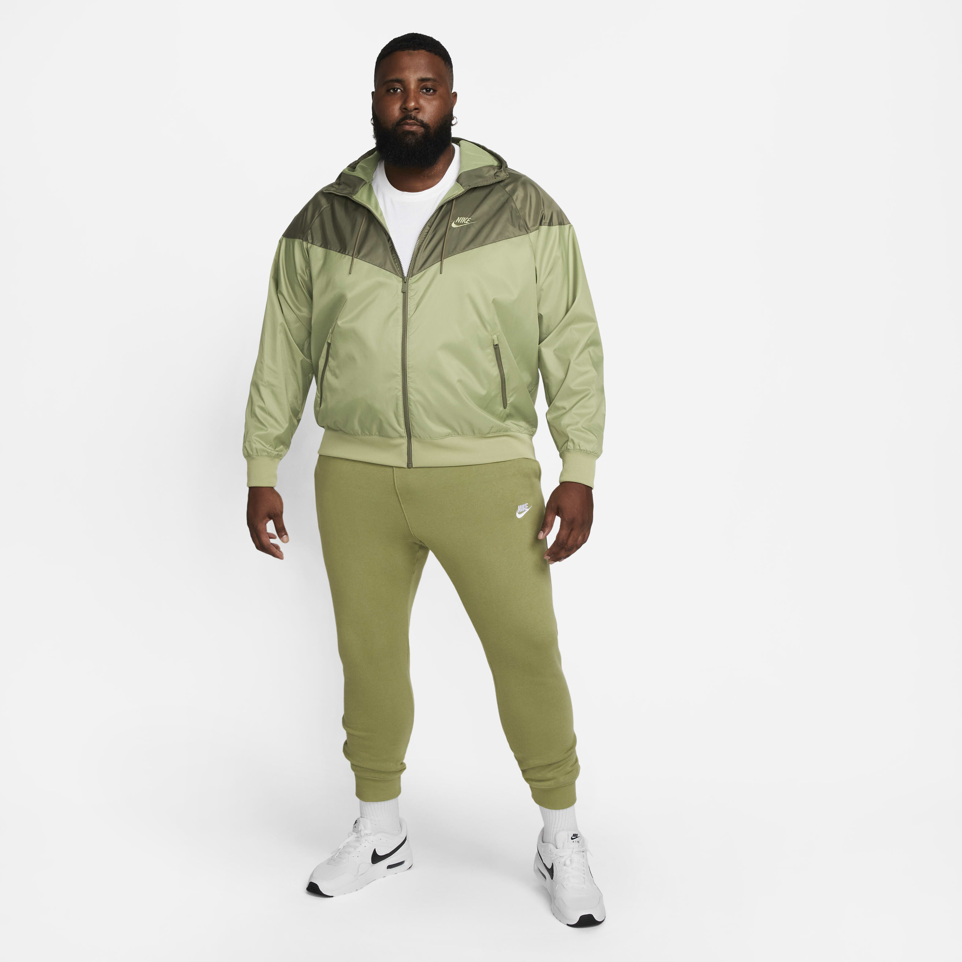 نايكي سبورتسوير ويندرانر image number 11