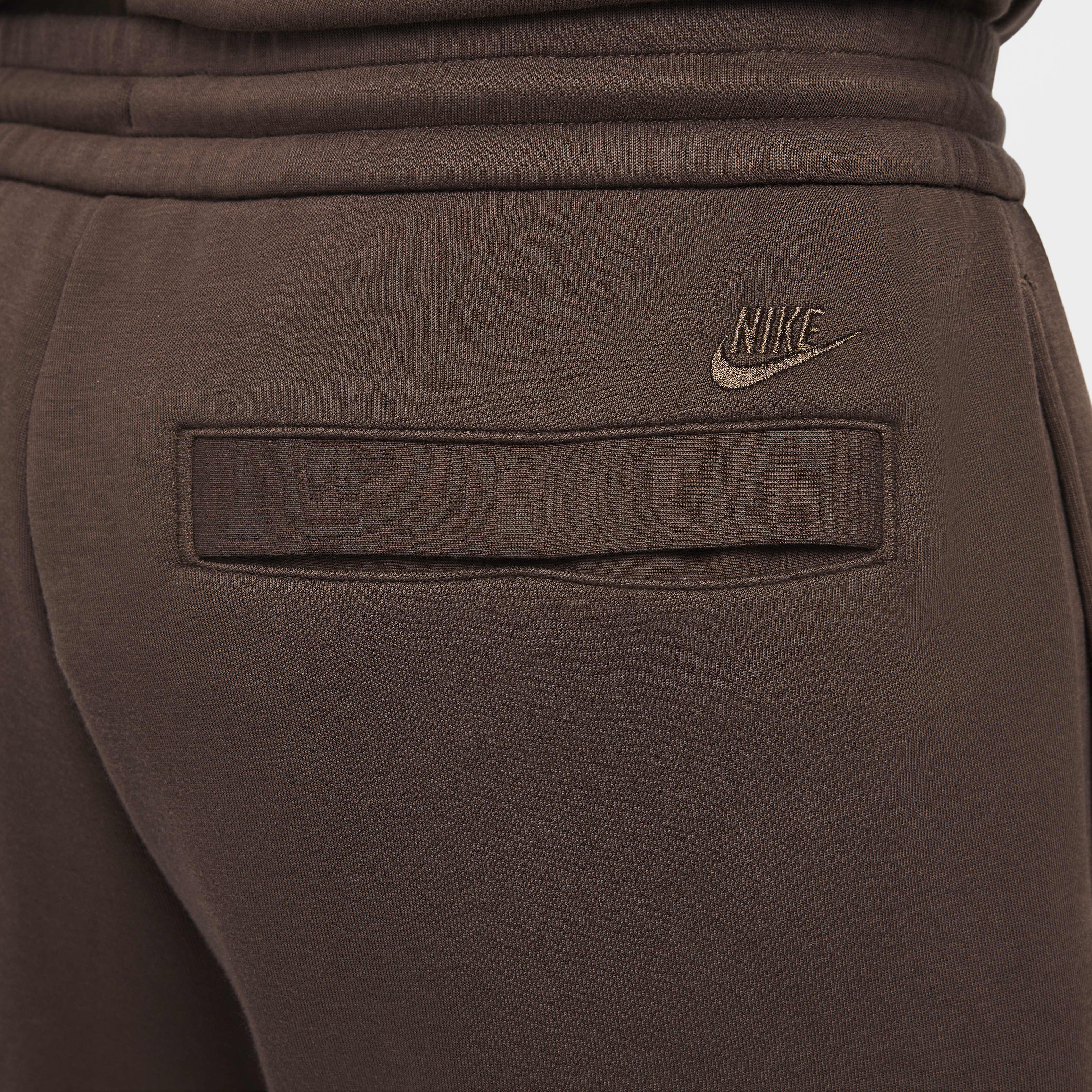 Nike Tech image number 3