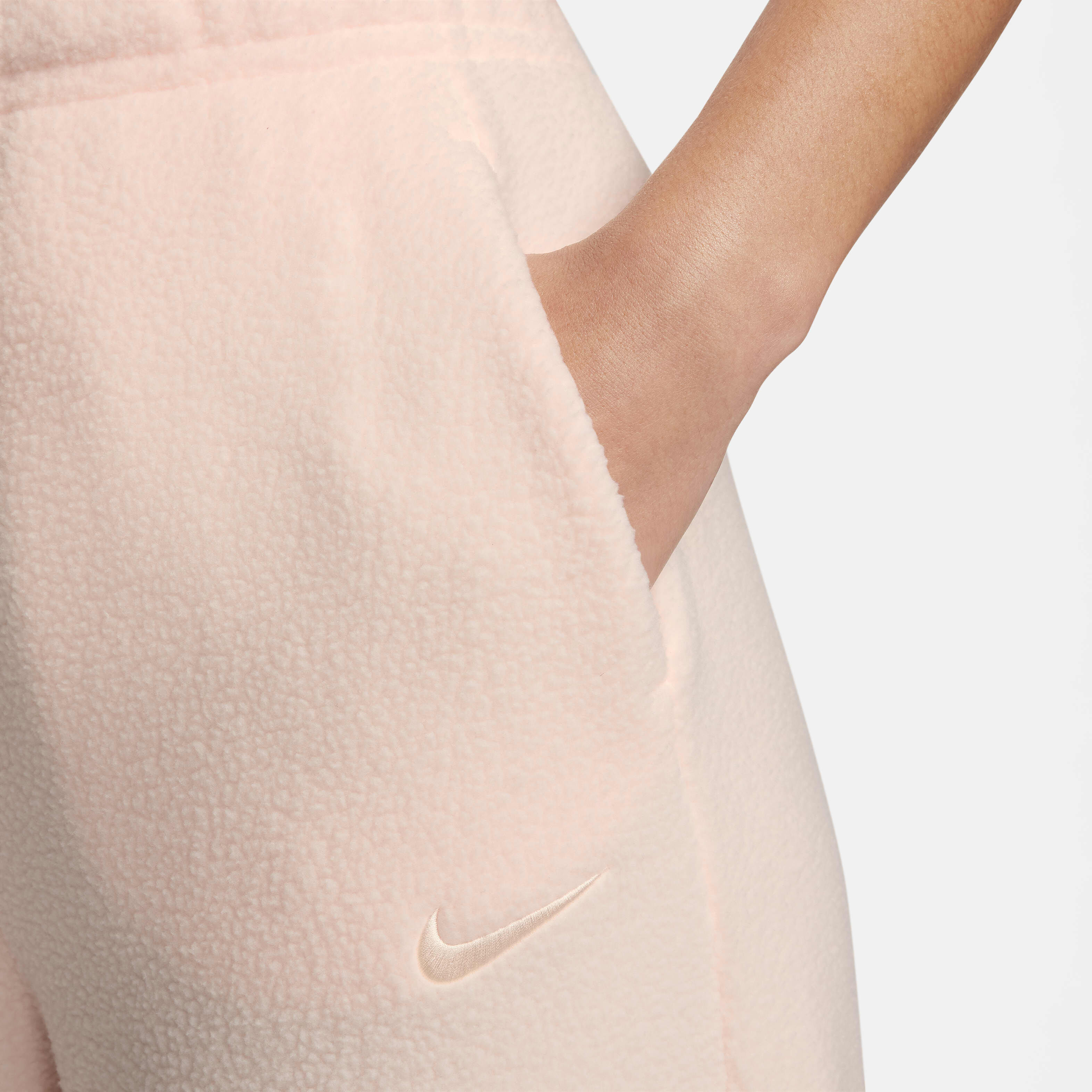 Nike Sportswear Plush image number 3