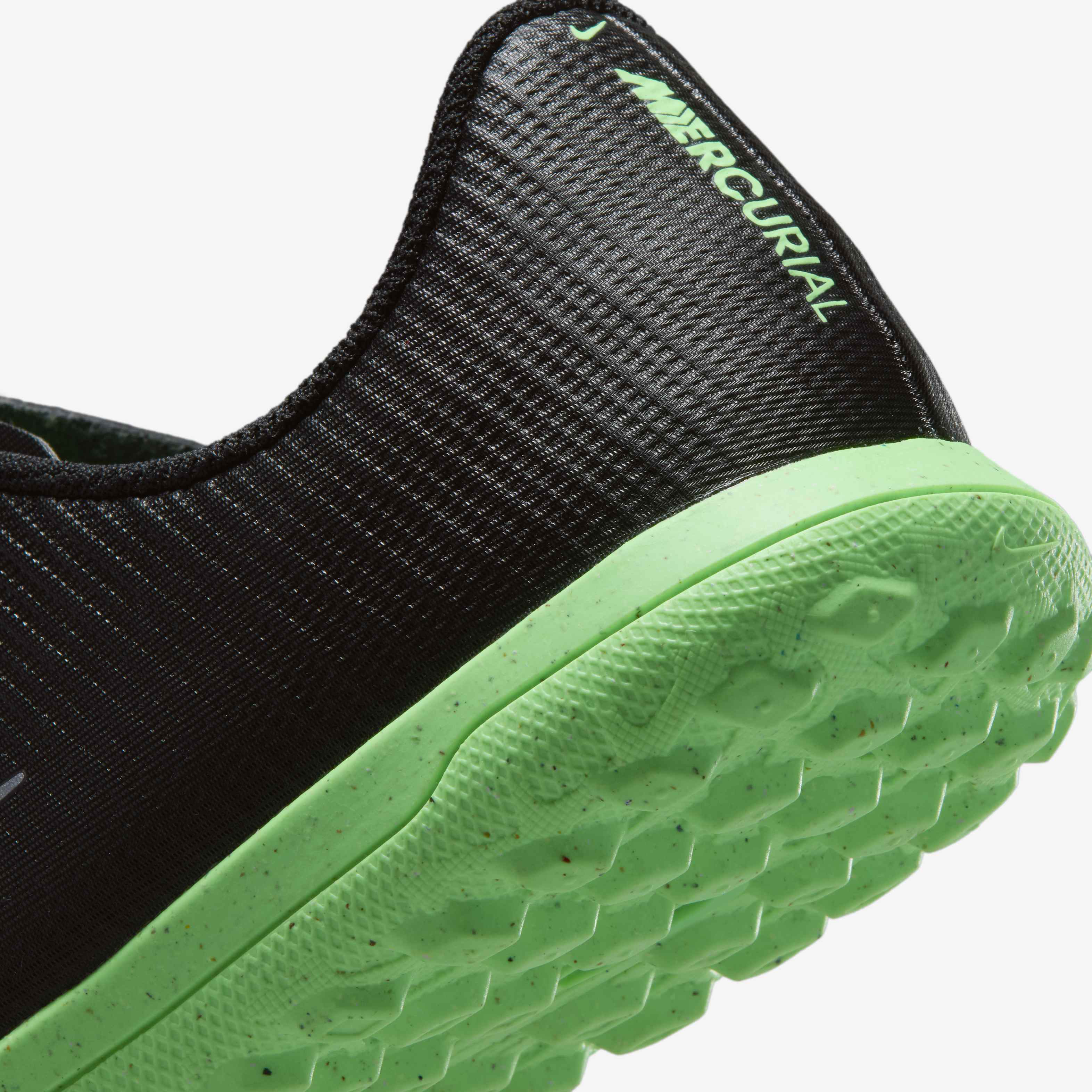 Nike Jr. Mercurial Vapor 17 Club image number 7