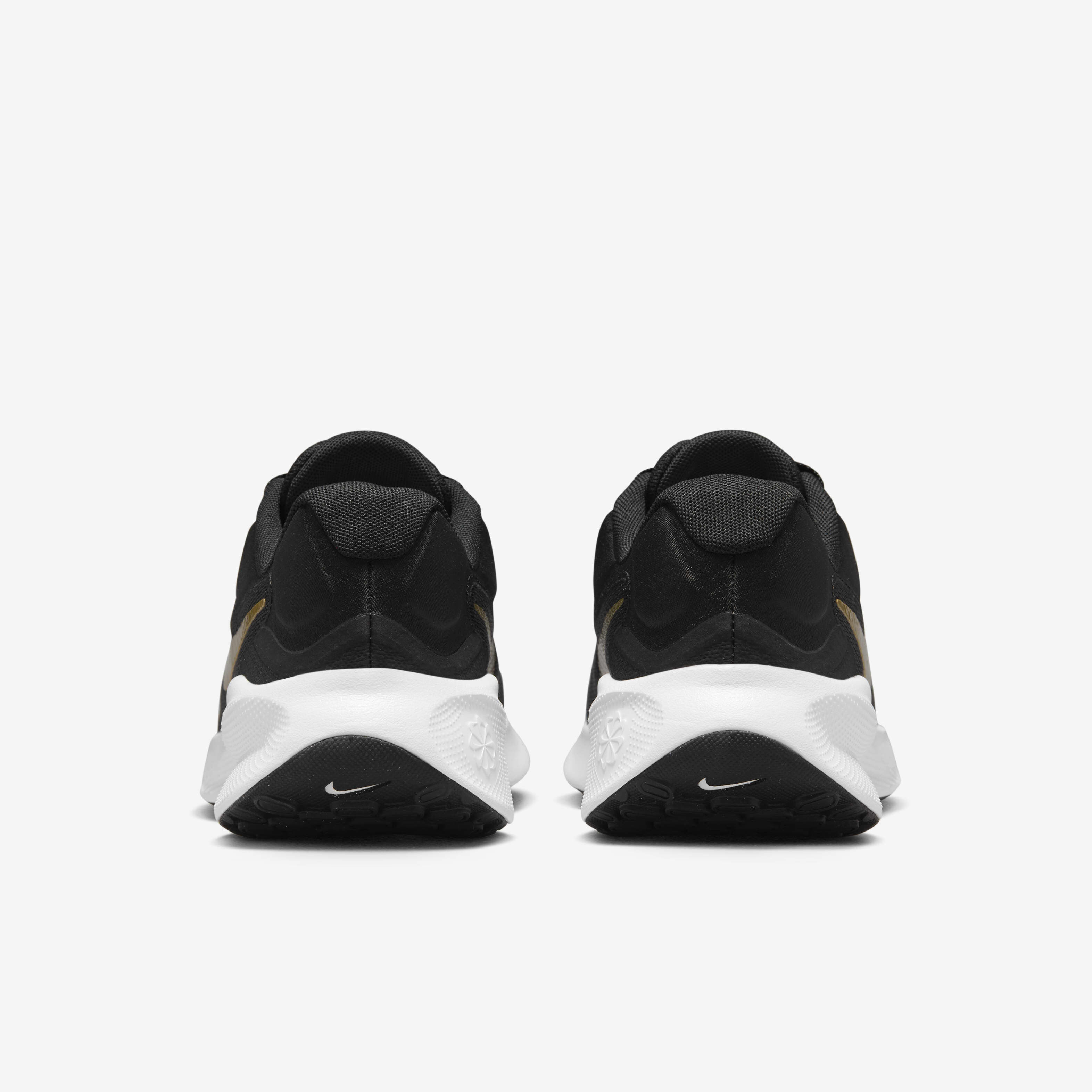 Nike Revolution 7 image number 5