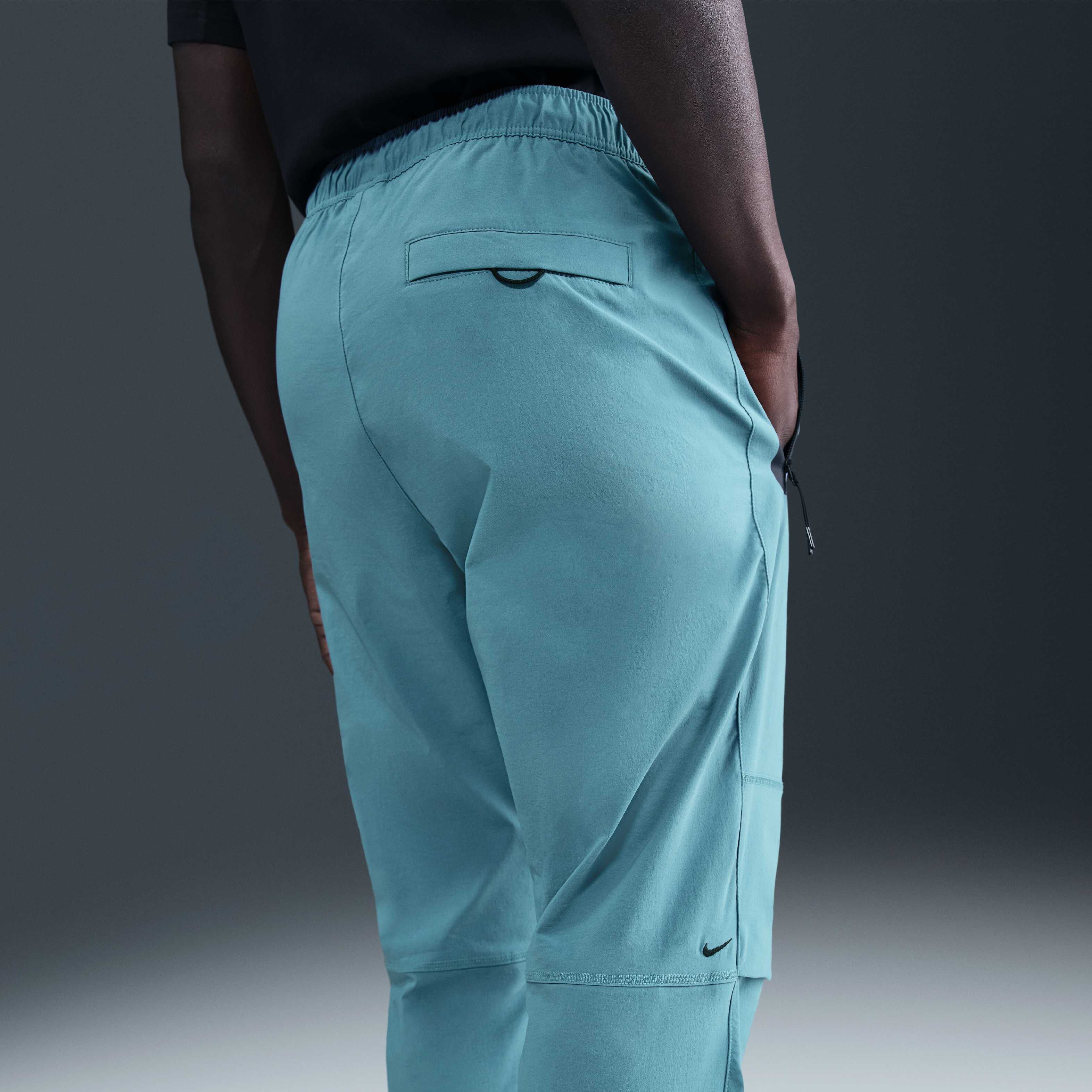 Nike Tech image number 2