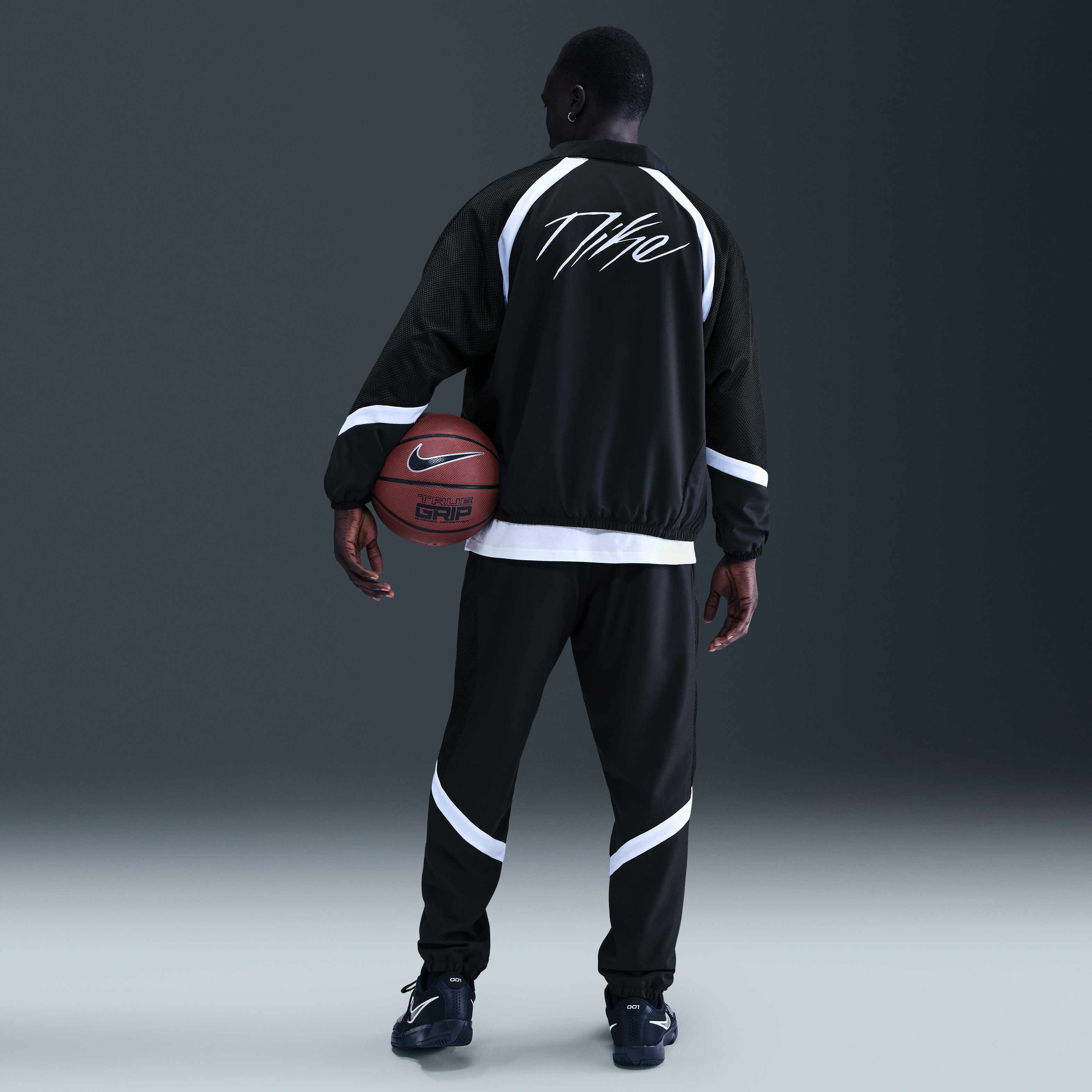 Nike Icon image number 3