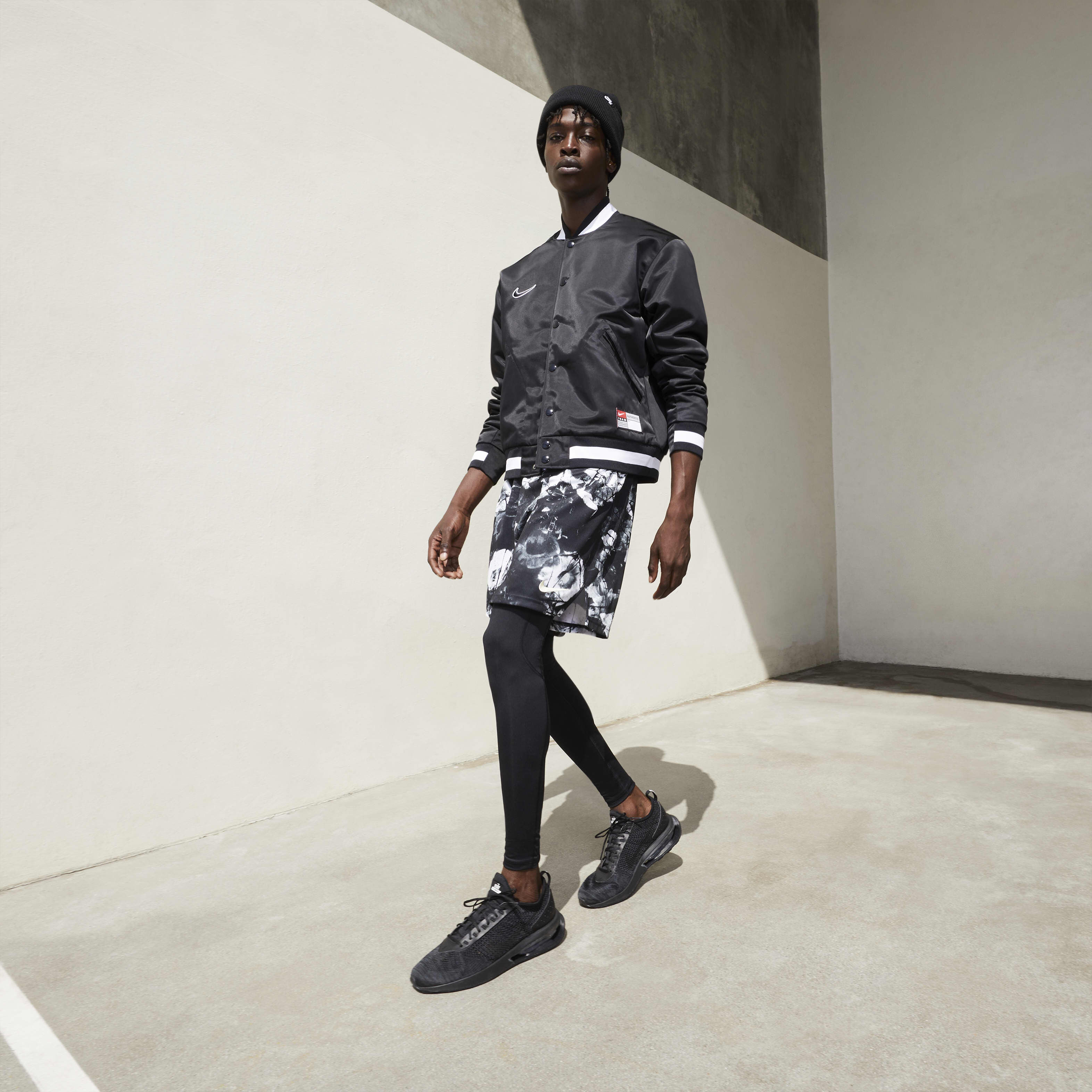 Nike Air Max Flyknit Racer Next Nature image number 9