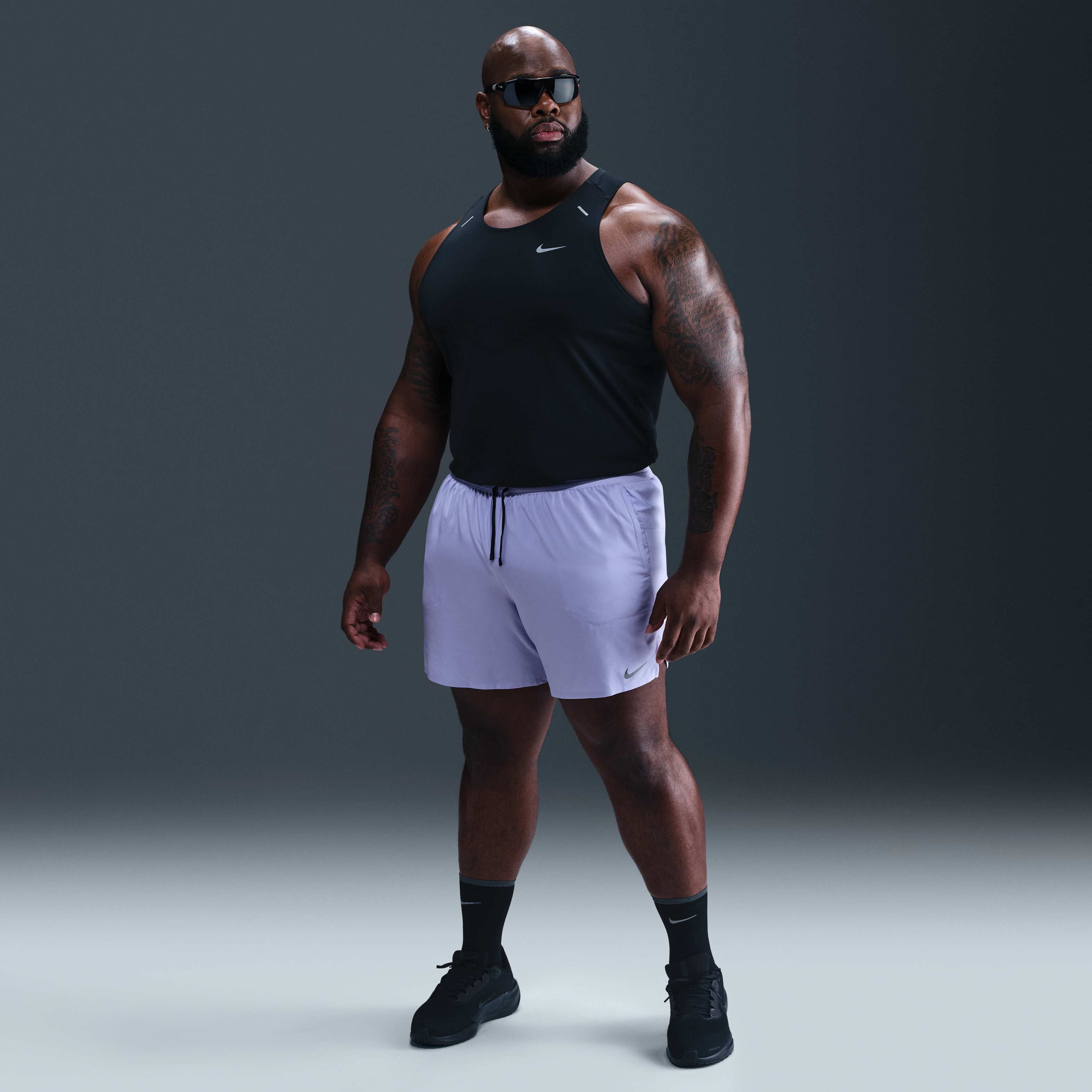 Nike Stride image number 0