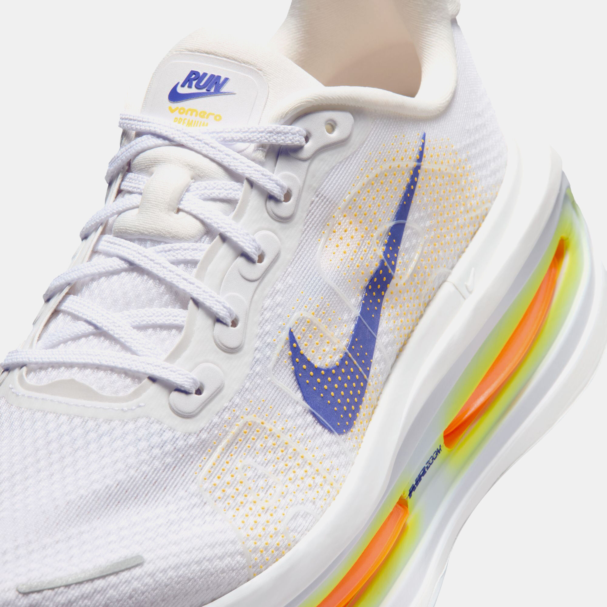 نايكي فوميرو بريميوم image number 8