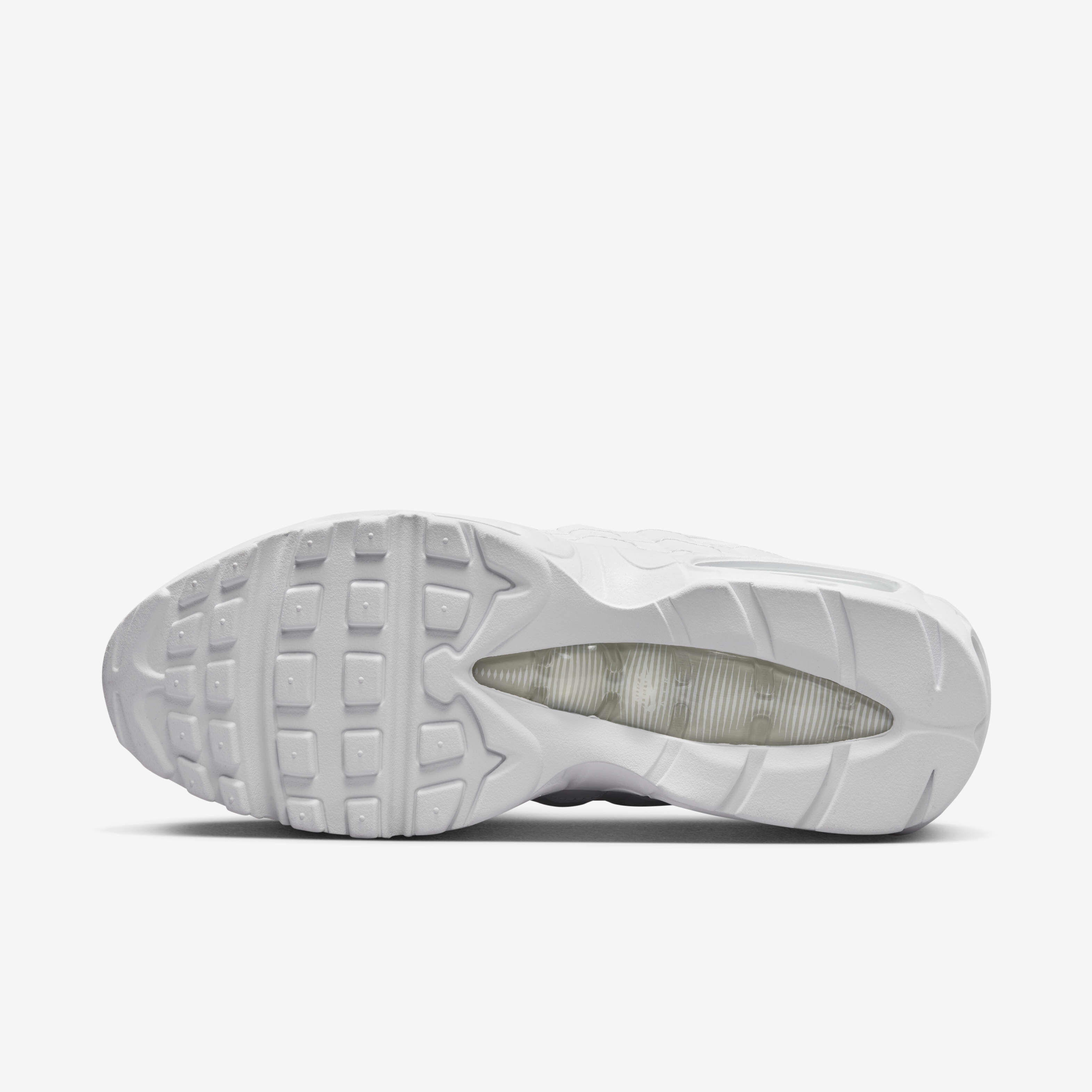 Buy Nike Air Max 95 Essential Men s Shoe Nike Qatar Official