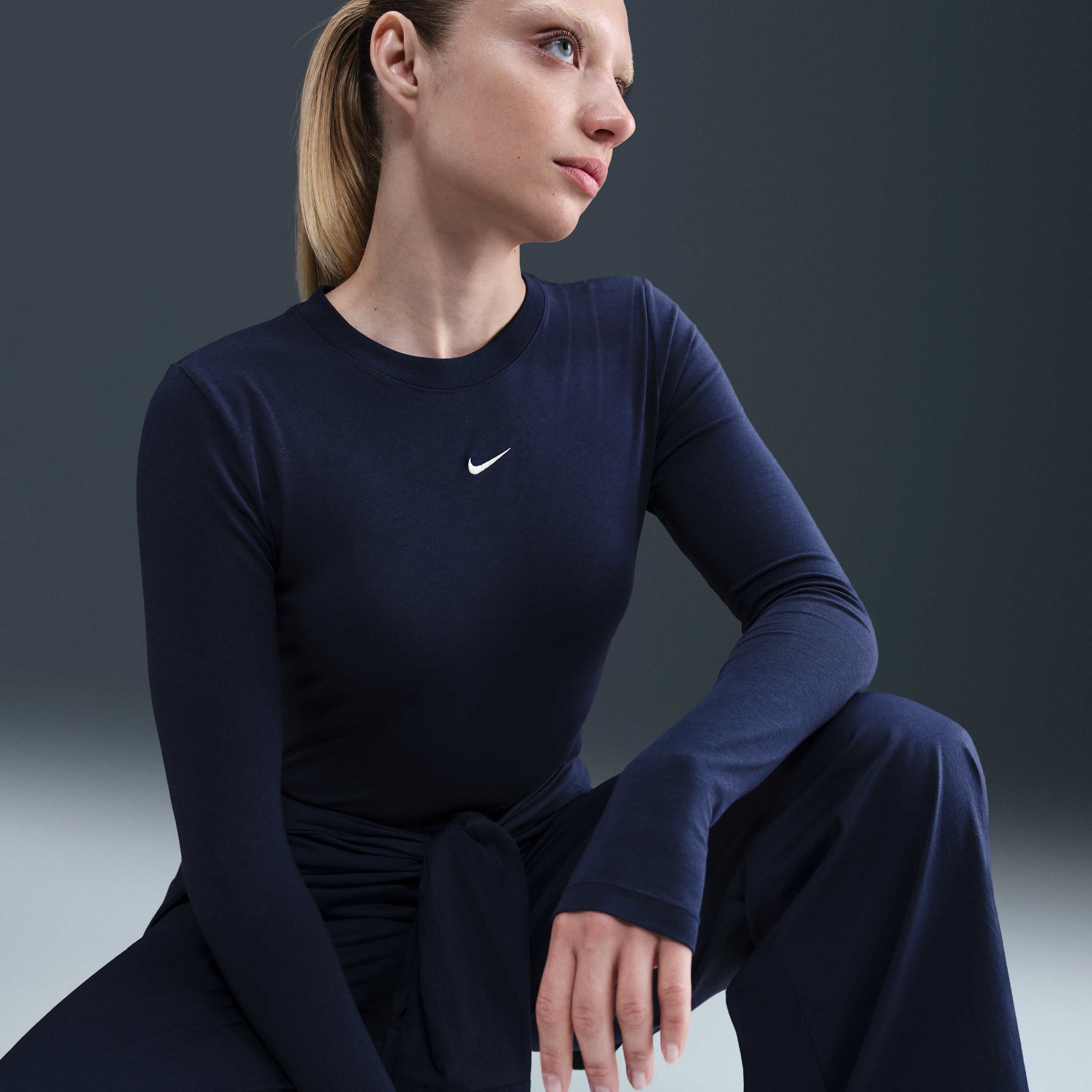 Nike Sportswear Chill Knit image number 2