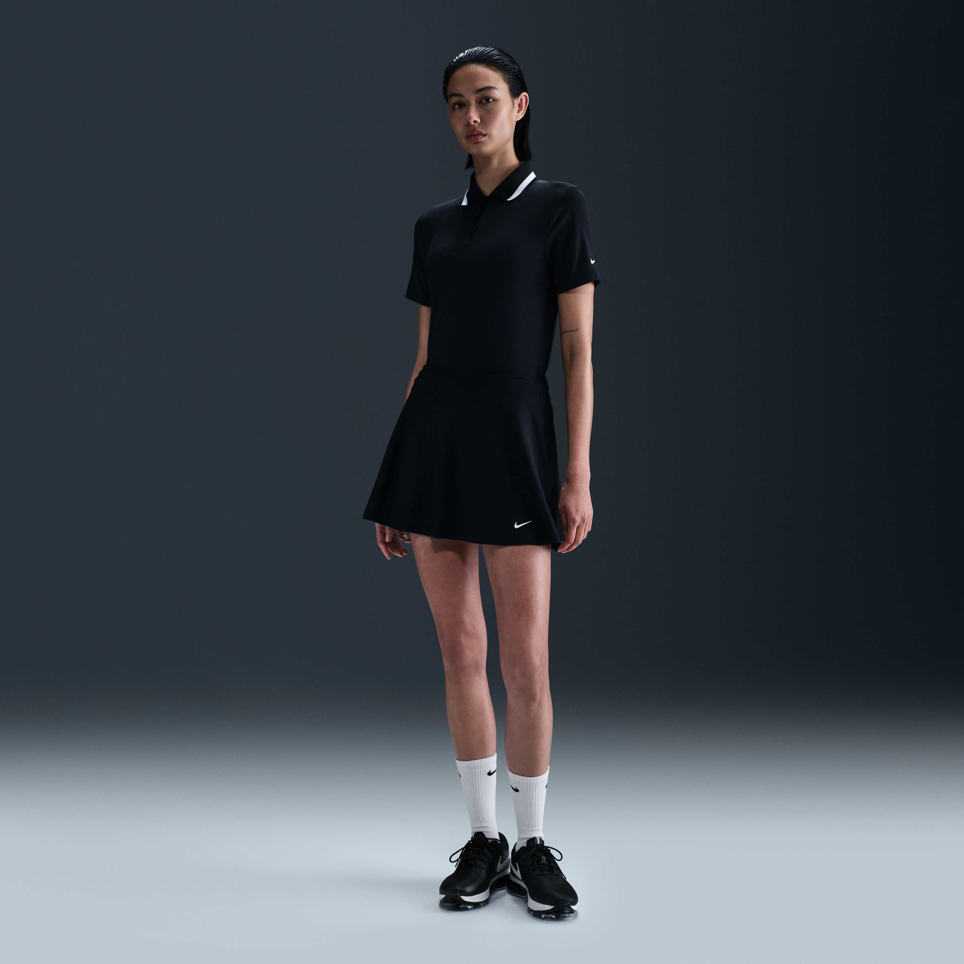 Nike Tour image number 0
