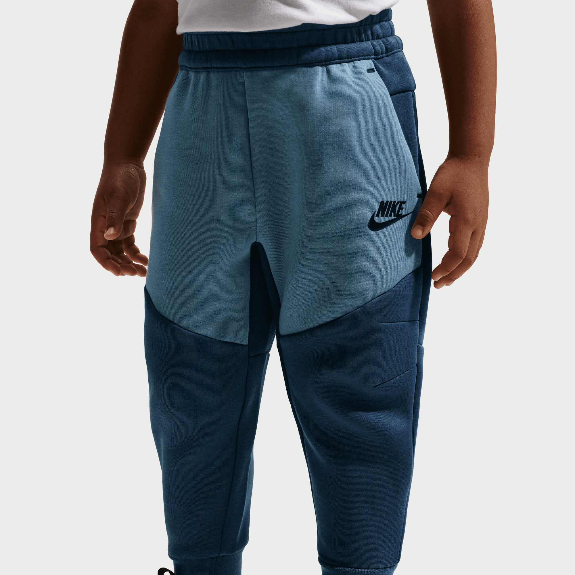 نايكي سبورتسوير image number 4