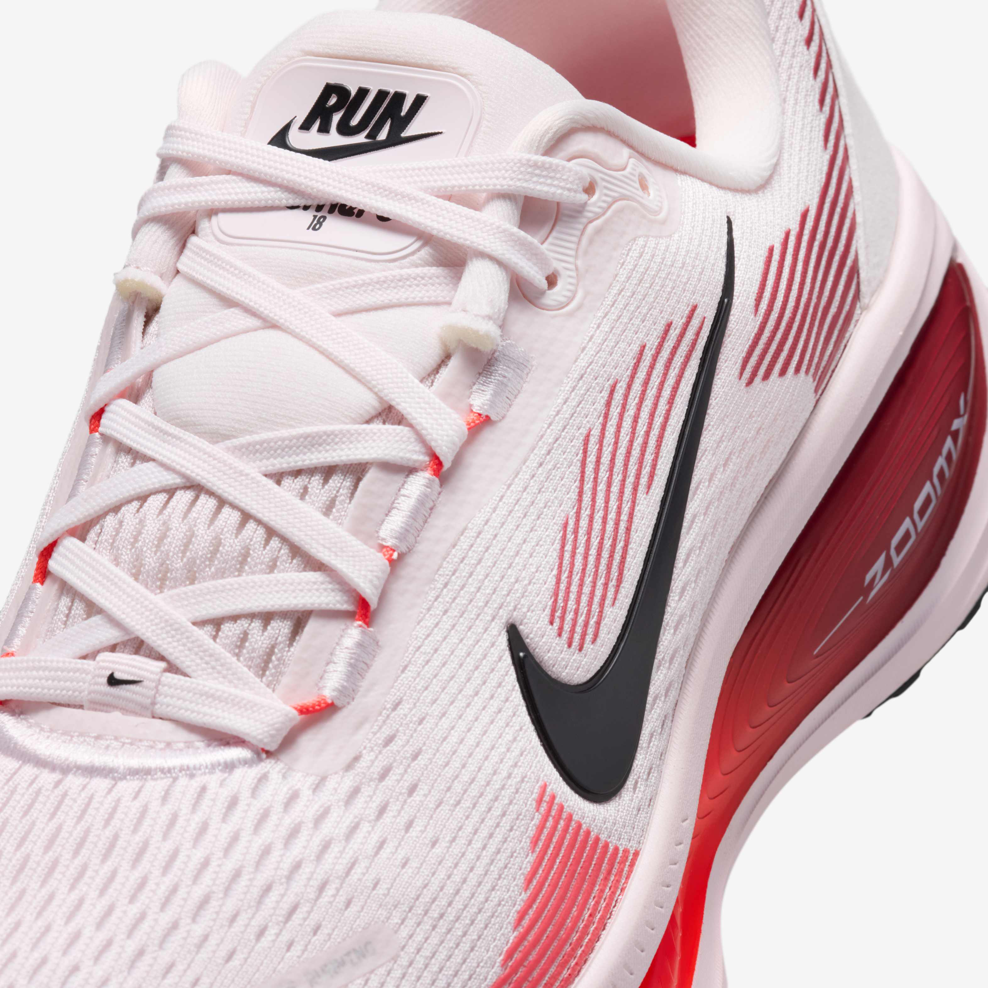 Nike Vomero 18 image number 6