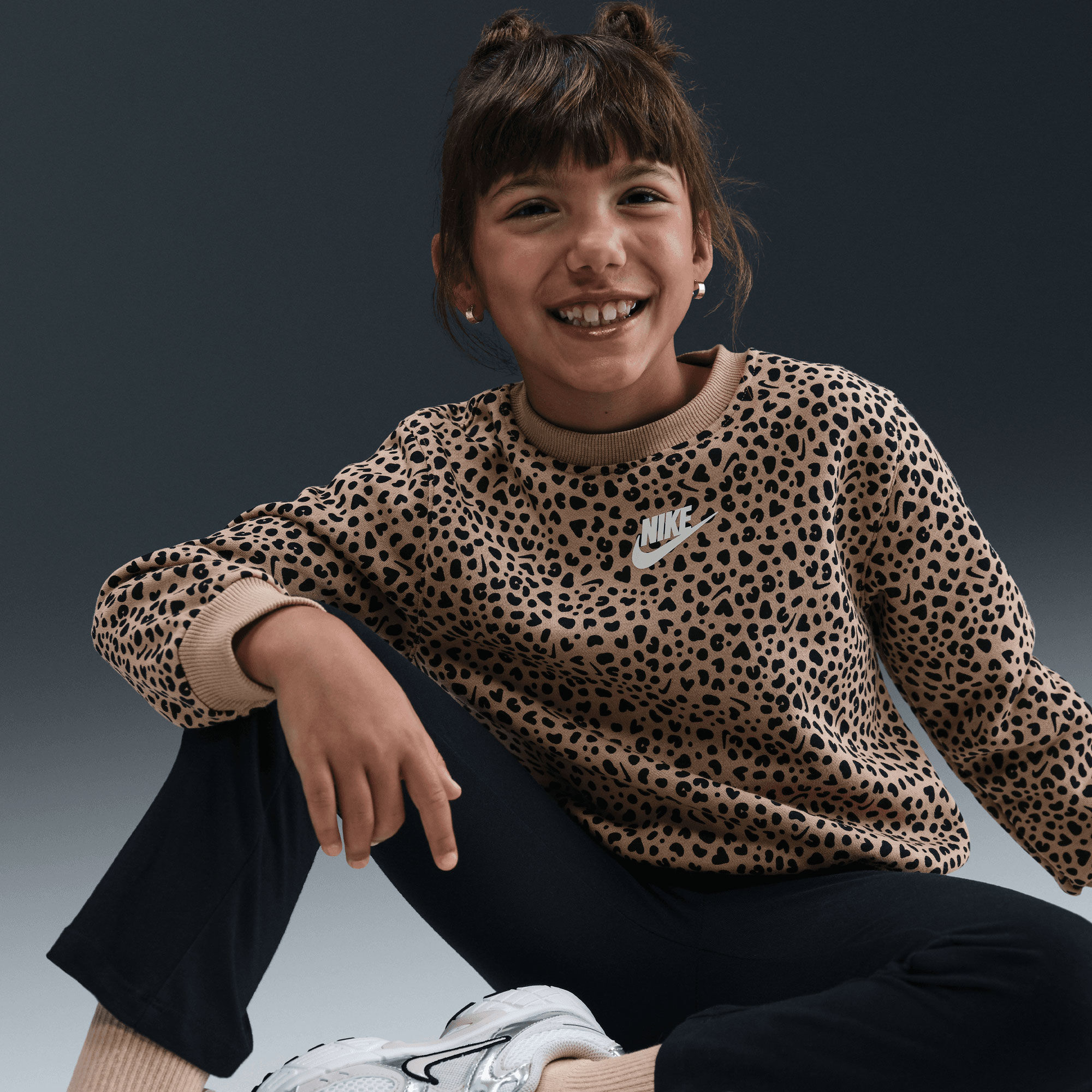 Nike Wild Warmth image number 6