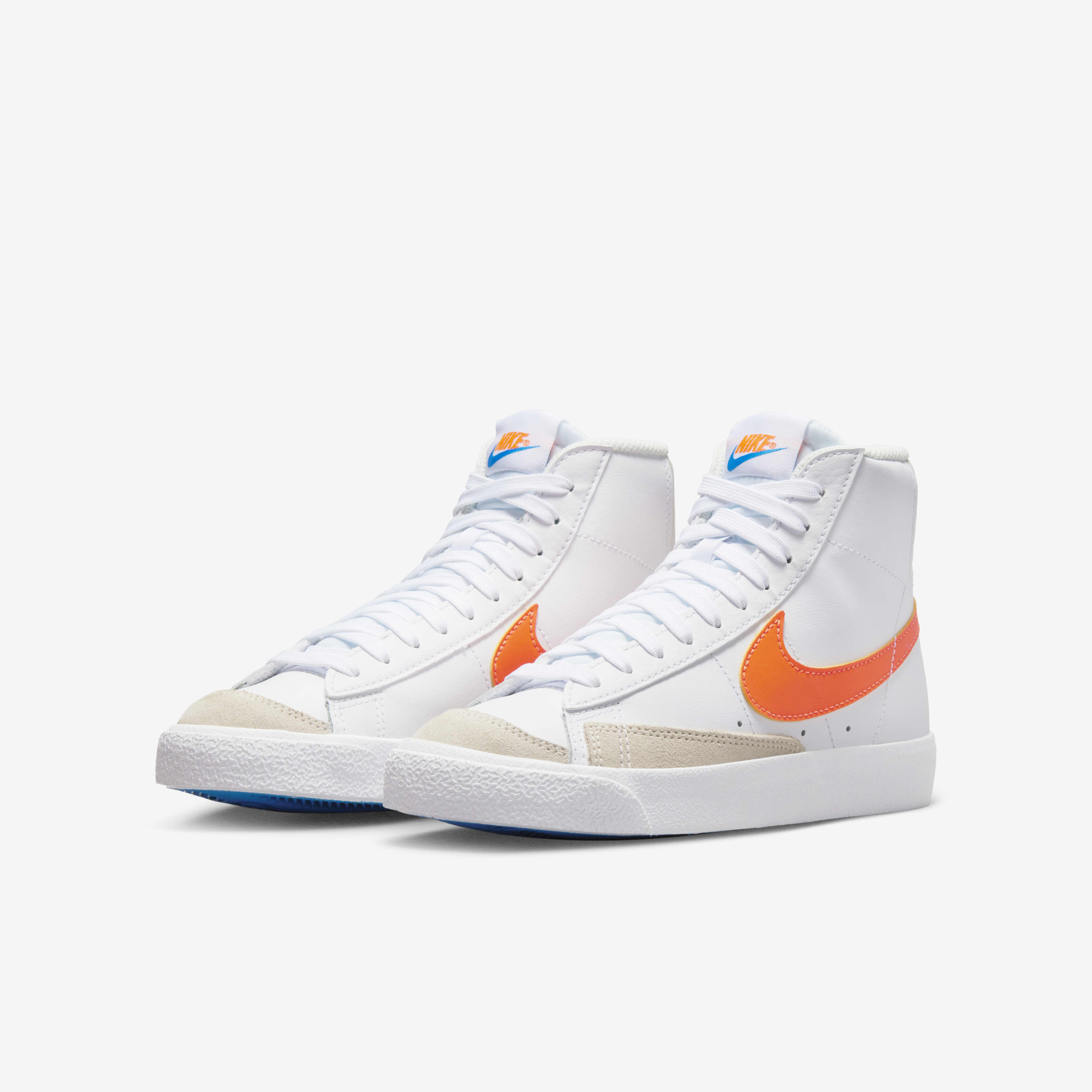 Nike Blazer Mid '77 image number 4