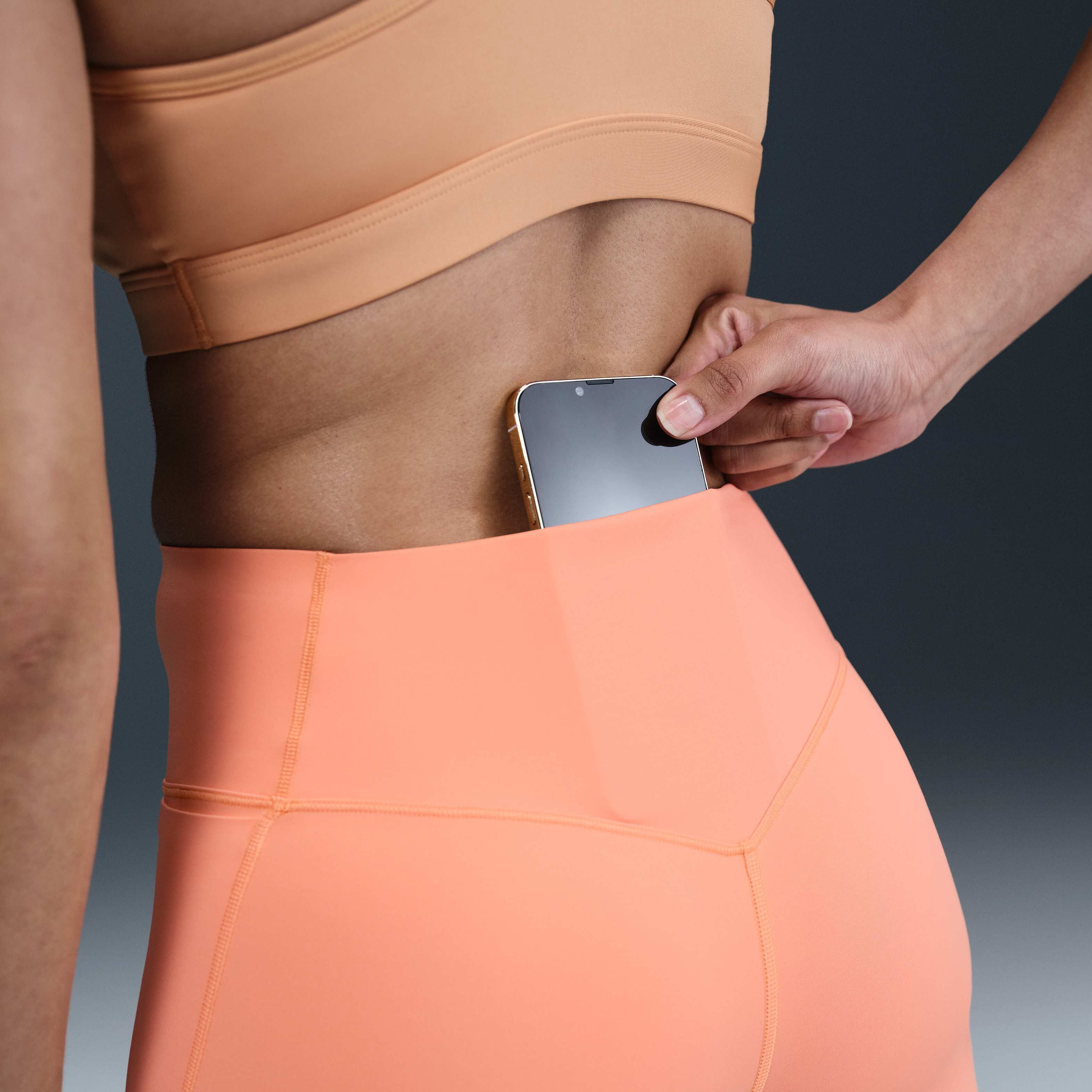 Nike Universa image number 5