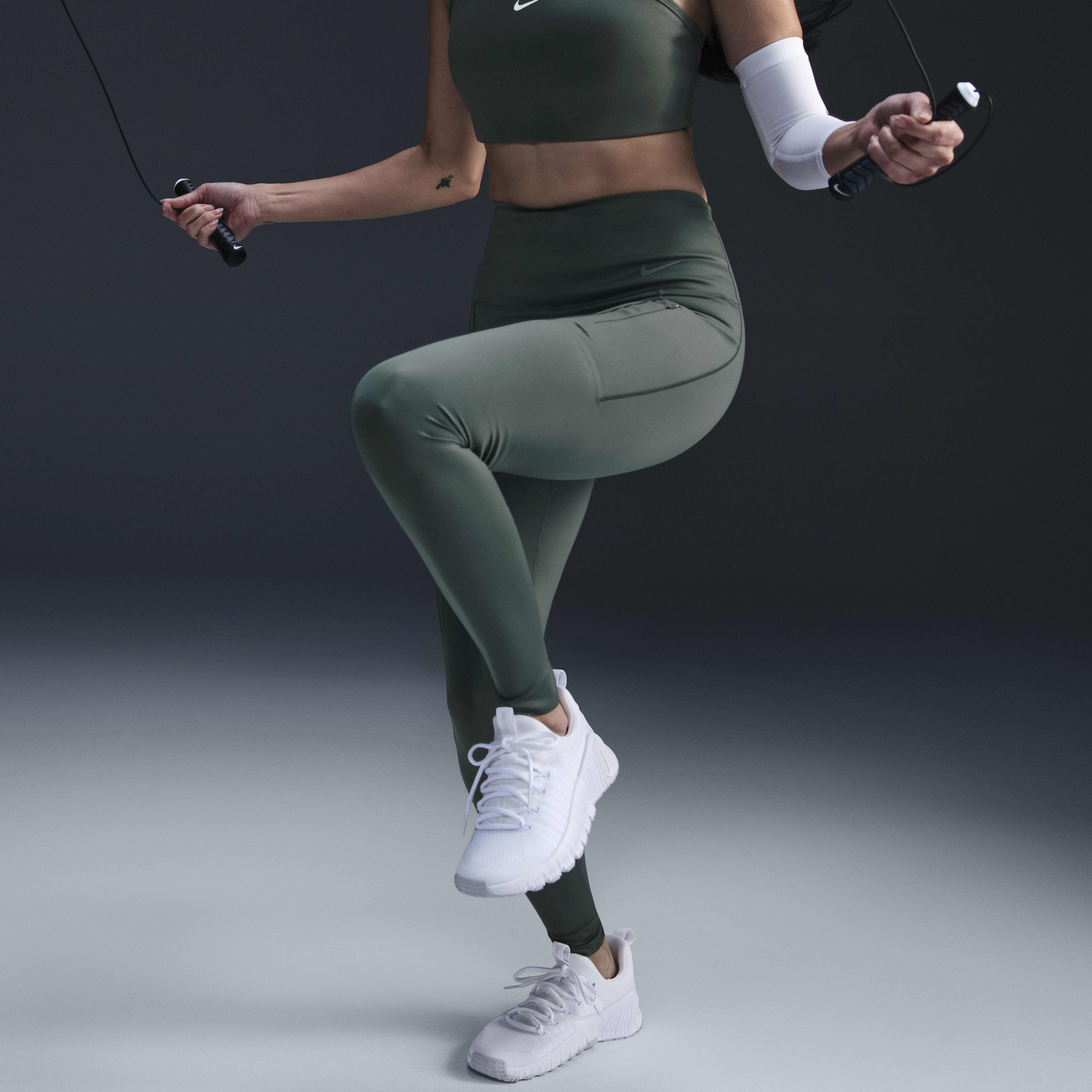 Buy Nike Go Women s Firm Support High Waisted Full Length Leggings with Pockets Nike Qatar Official