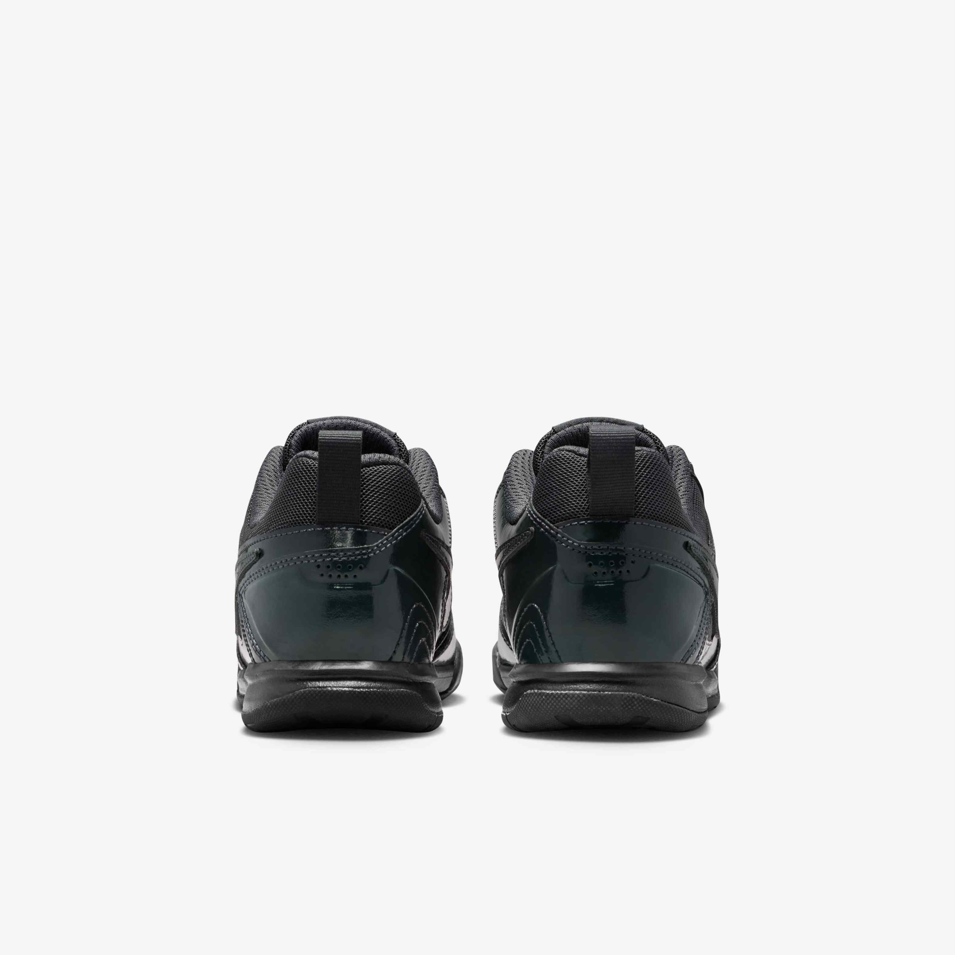 نايكي جاتو LV8 image number 5