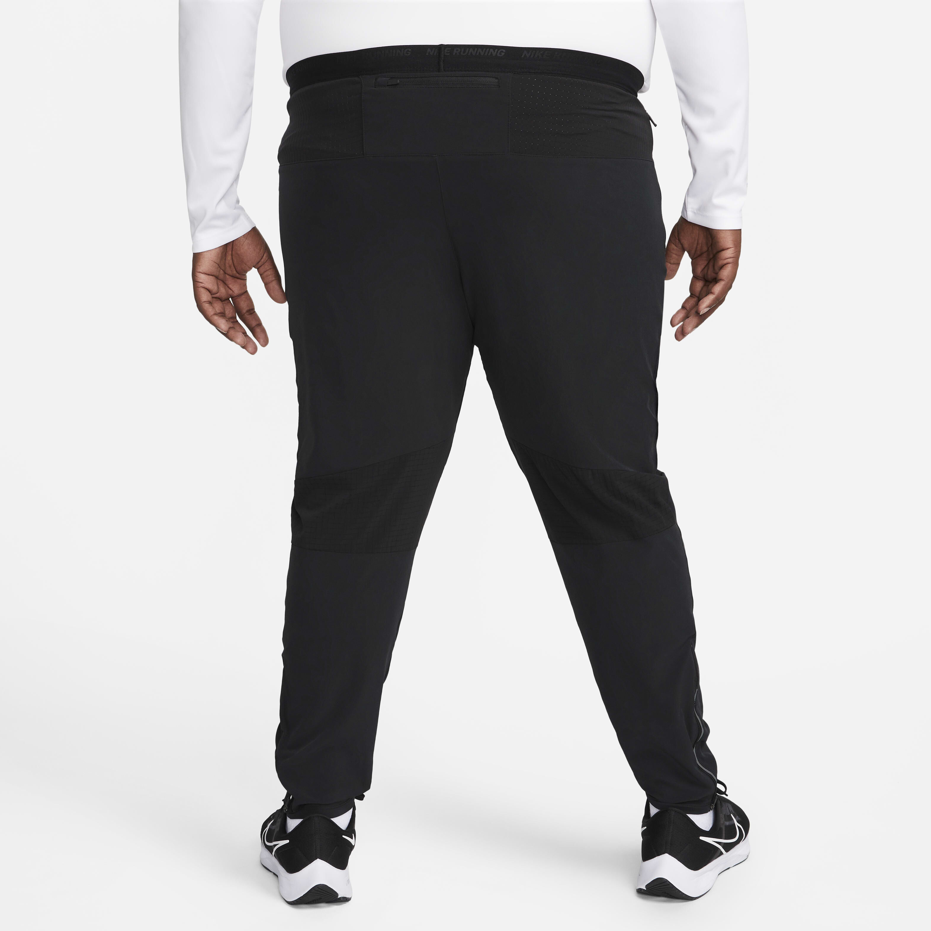 Buy Nike Phenom Men s Dri FIT Woven Running Trousers Nike Qatar Official