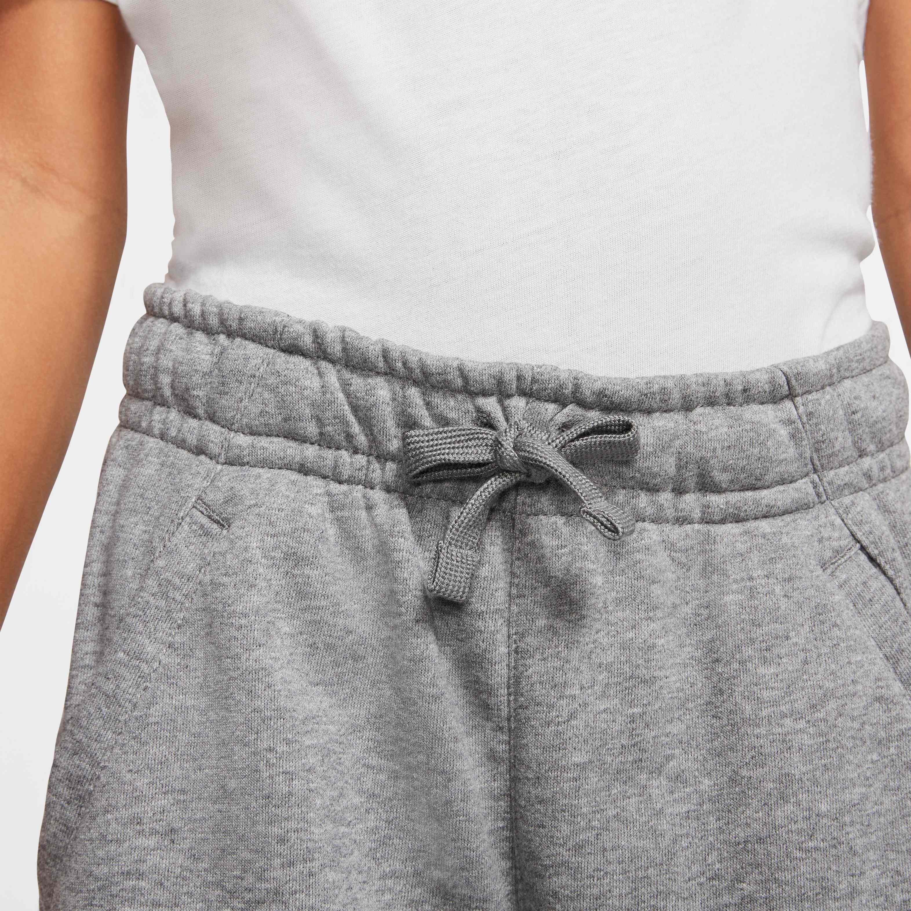 نايكي سبورتسوير كلوب فليس image number 6