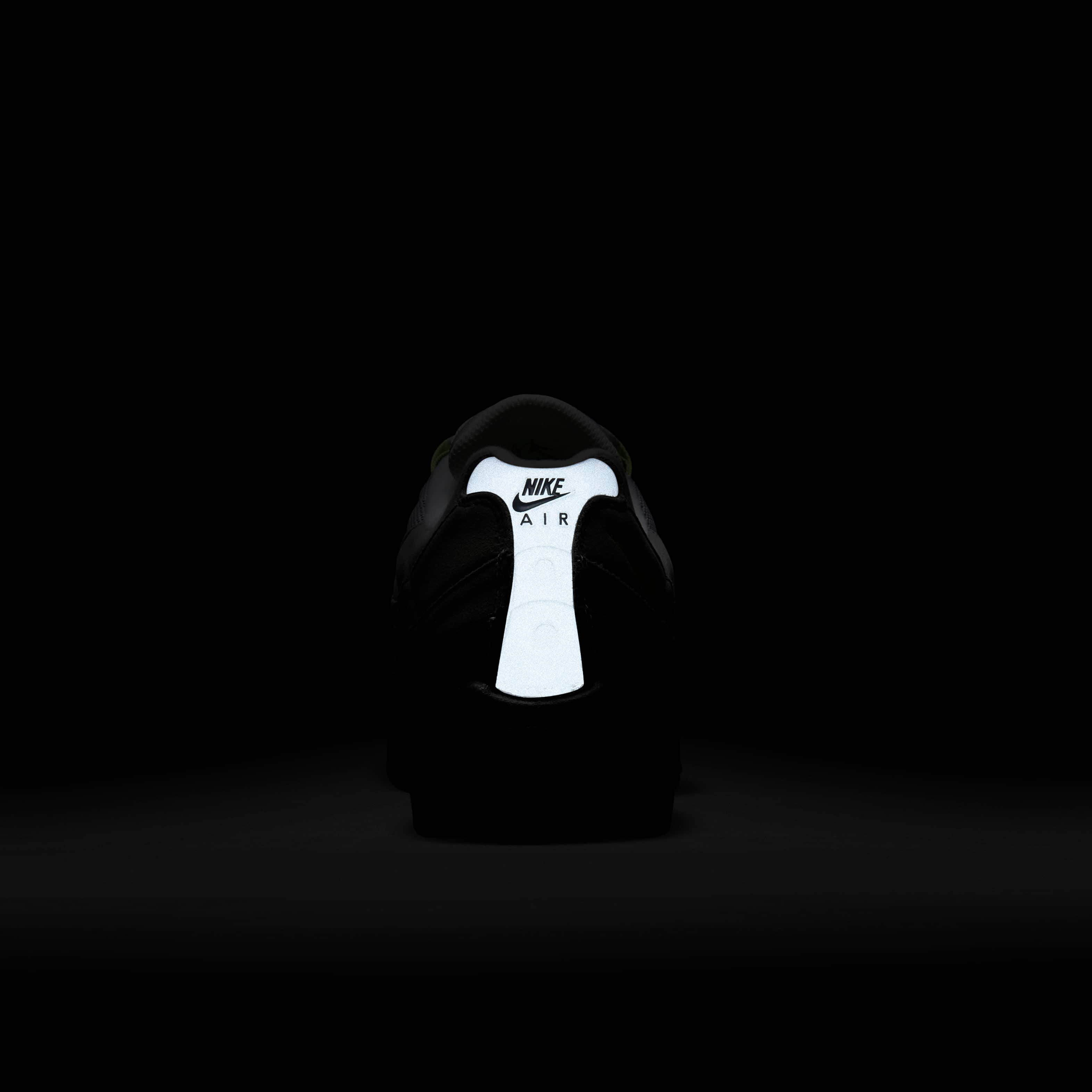 Nike Air Max 95 OG image number 9