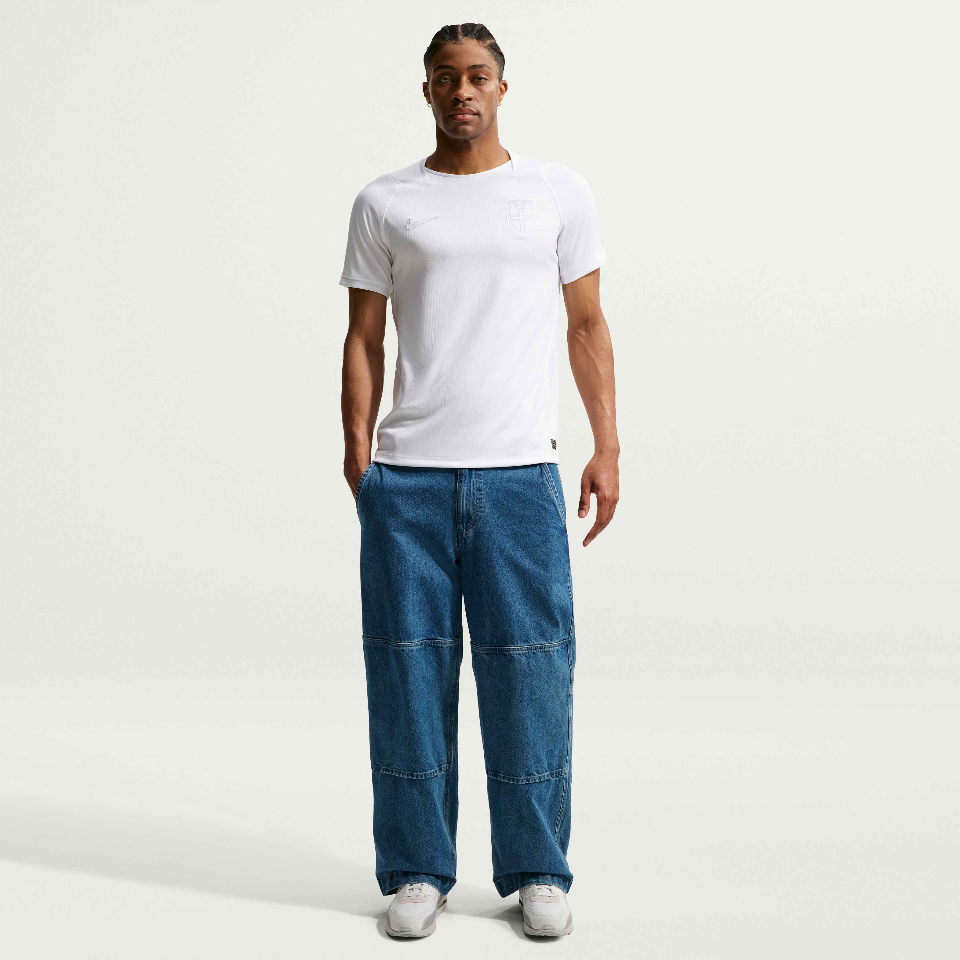 النرويج 2026 ستيديوم البديل image number 3