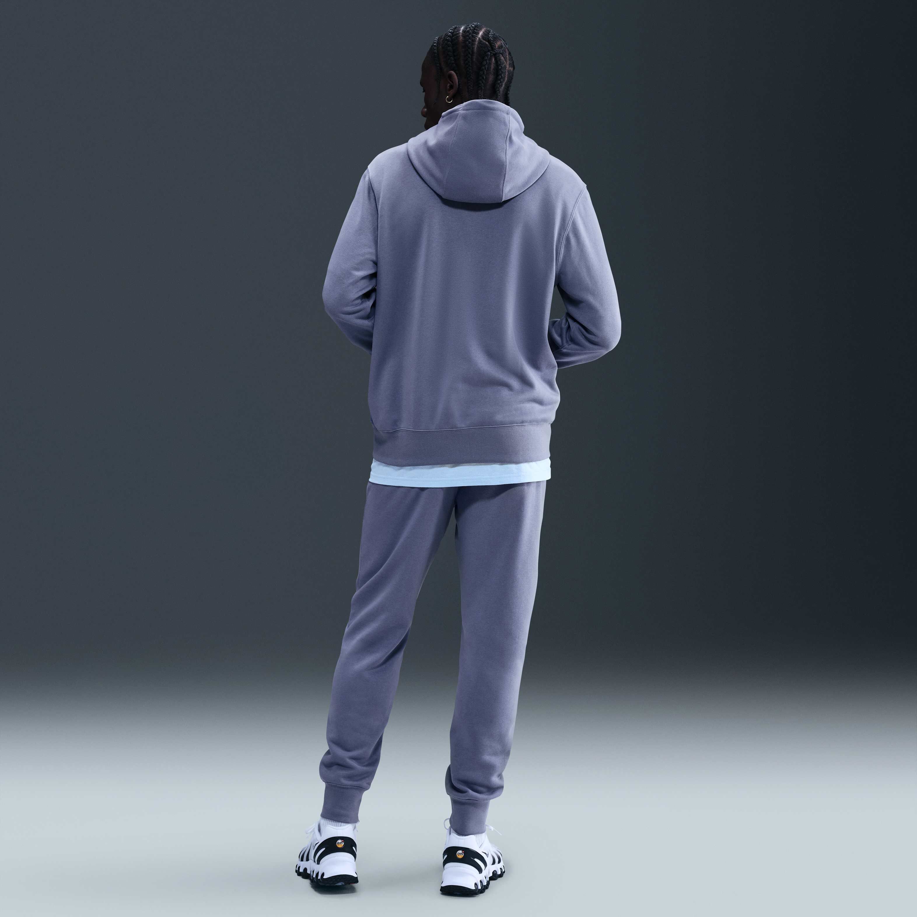 نايكي كلوب image number 3