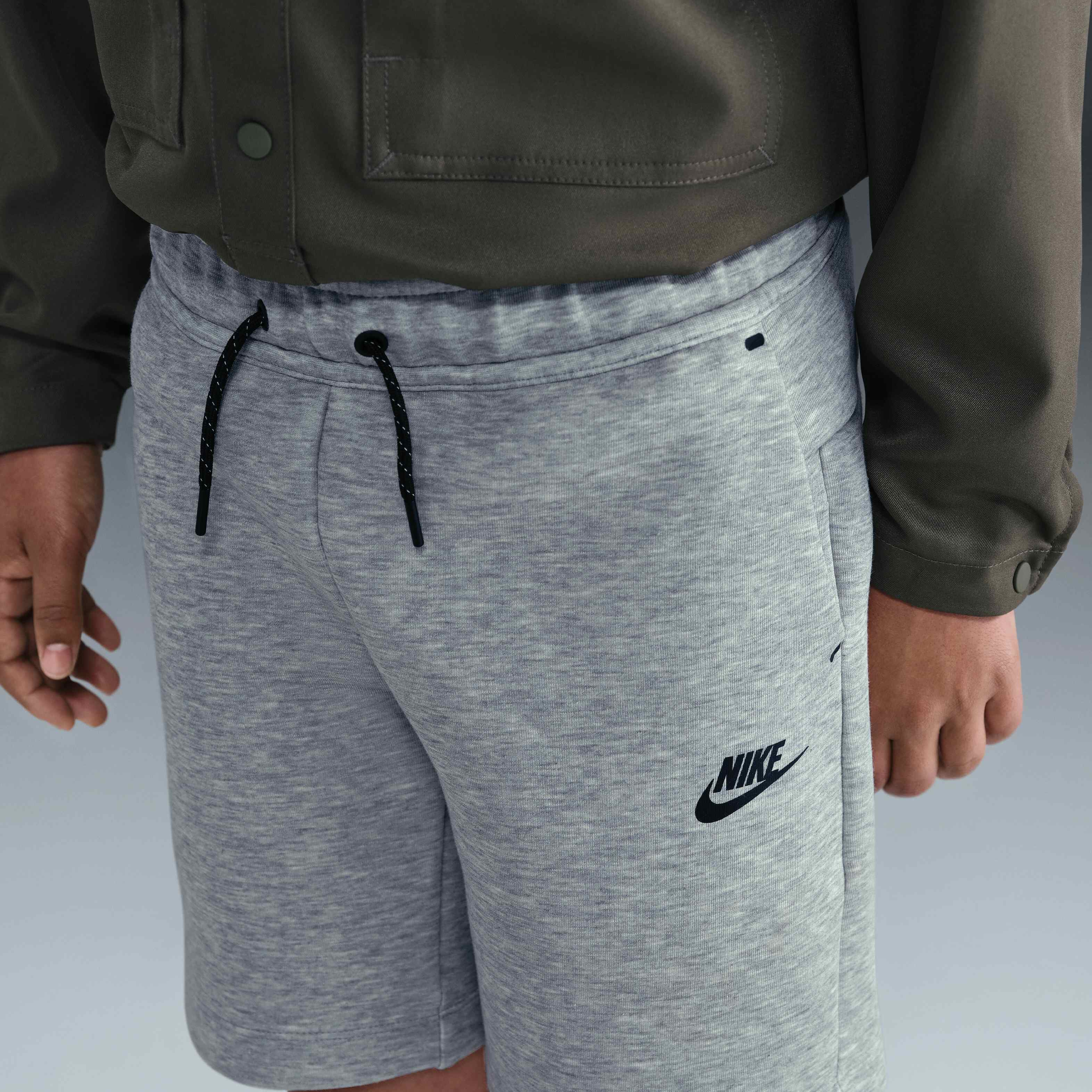 Nike Sportswear Tech Fleece image number 1