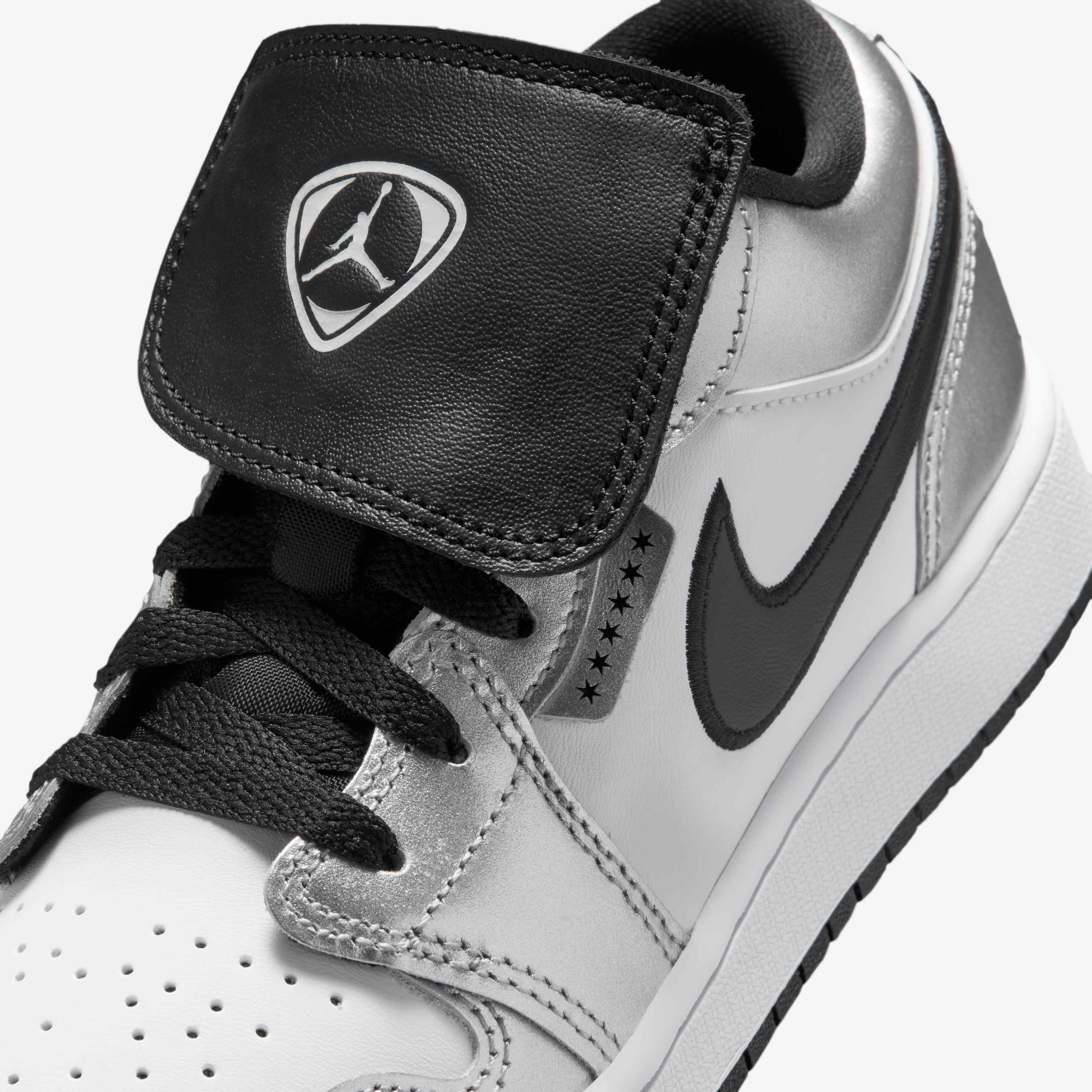 Air Jordan 1 Low SE image number 6