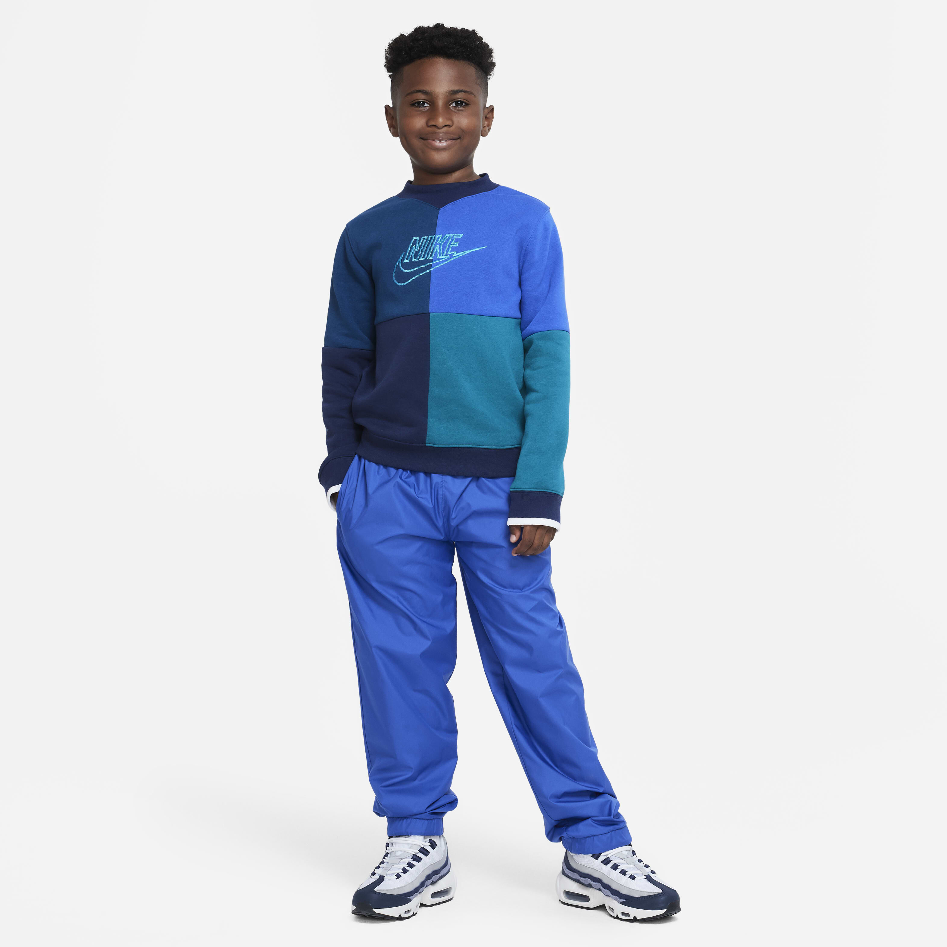 Nike Sportswear image number 4