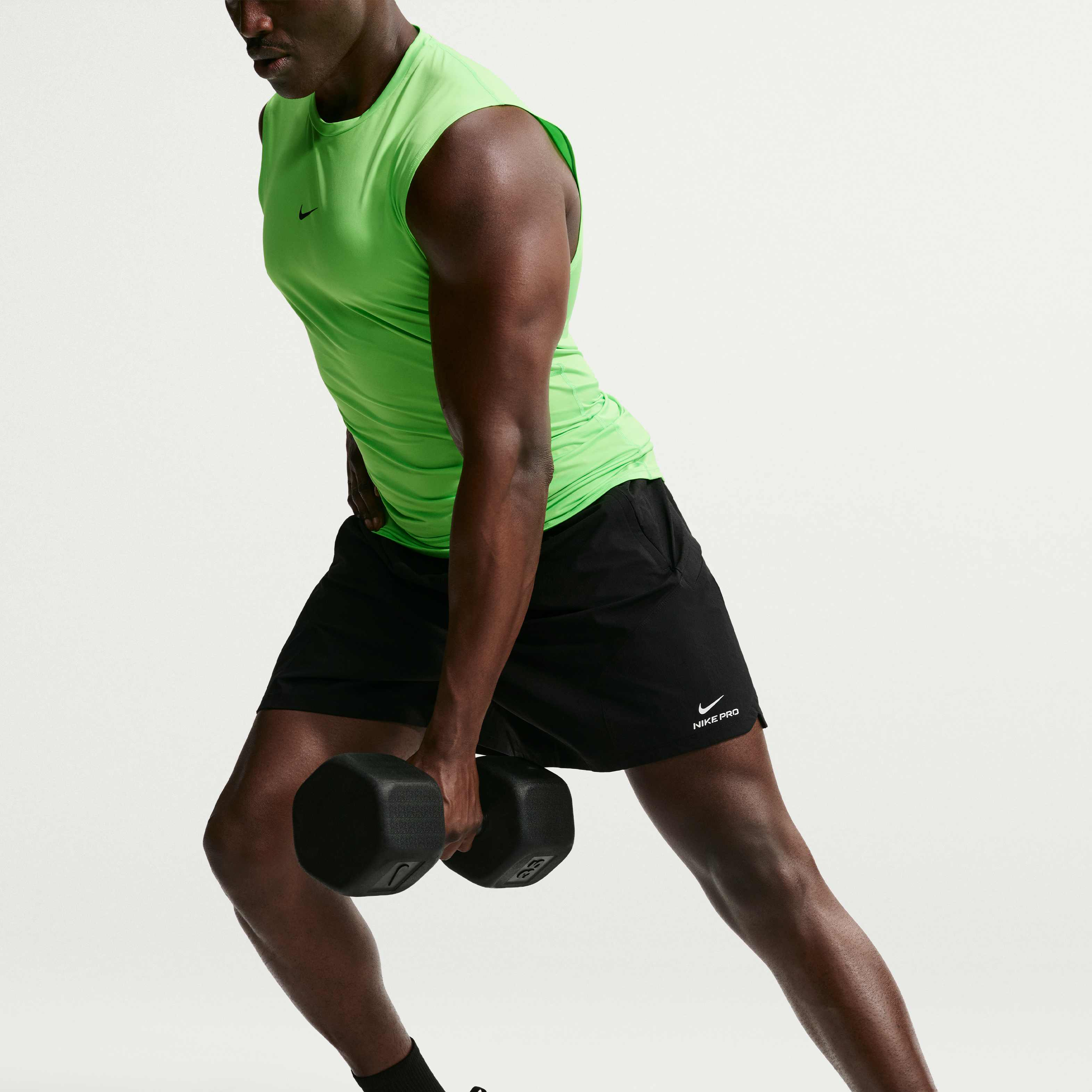 Nike Pro Training image number 8