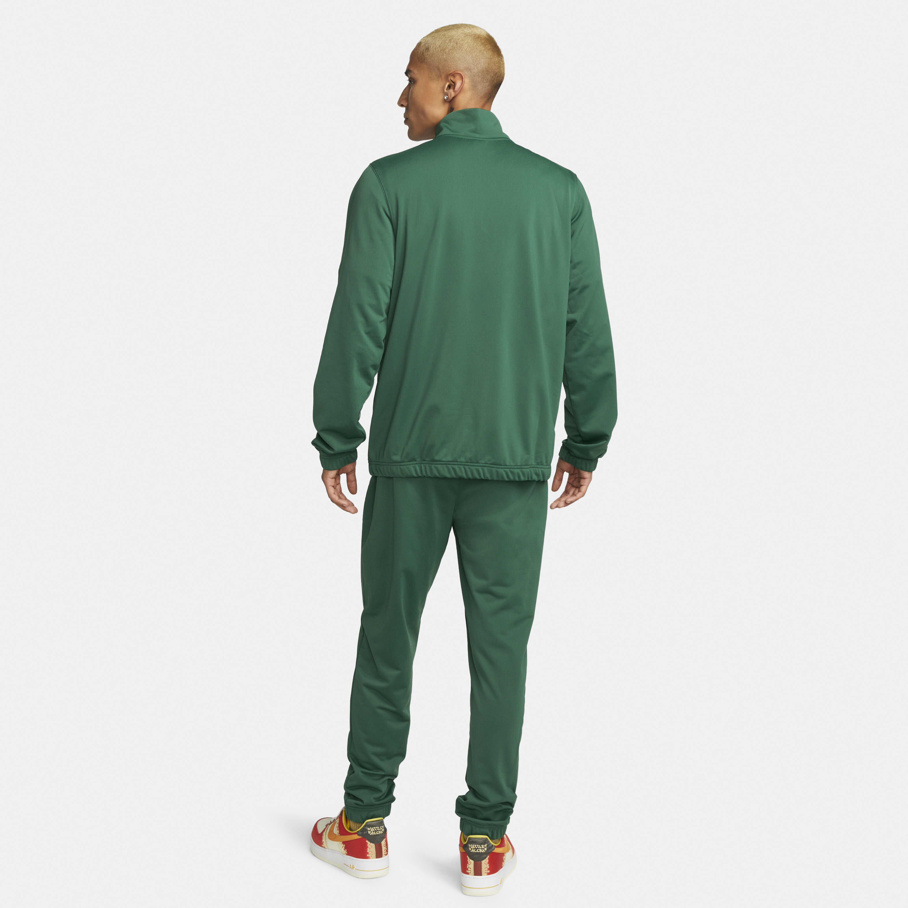 نايكي سبورتسوير سبورت اسينشالز image number 1