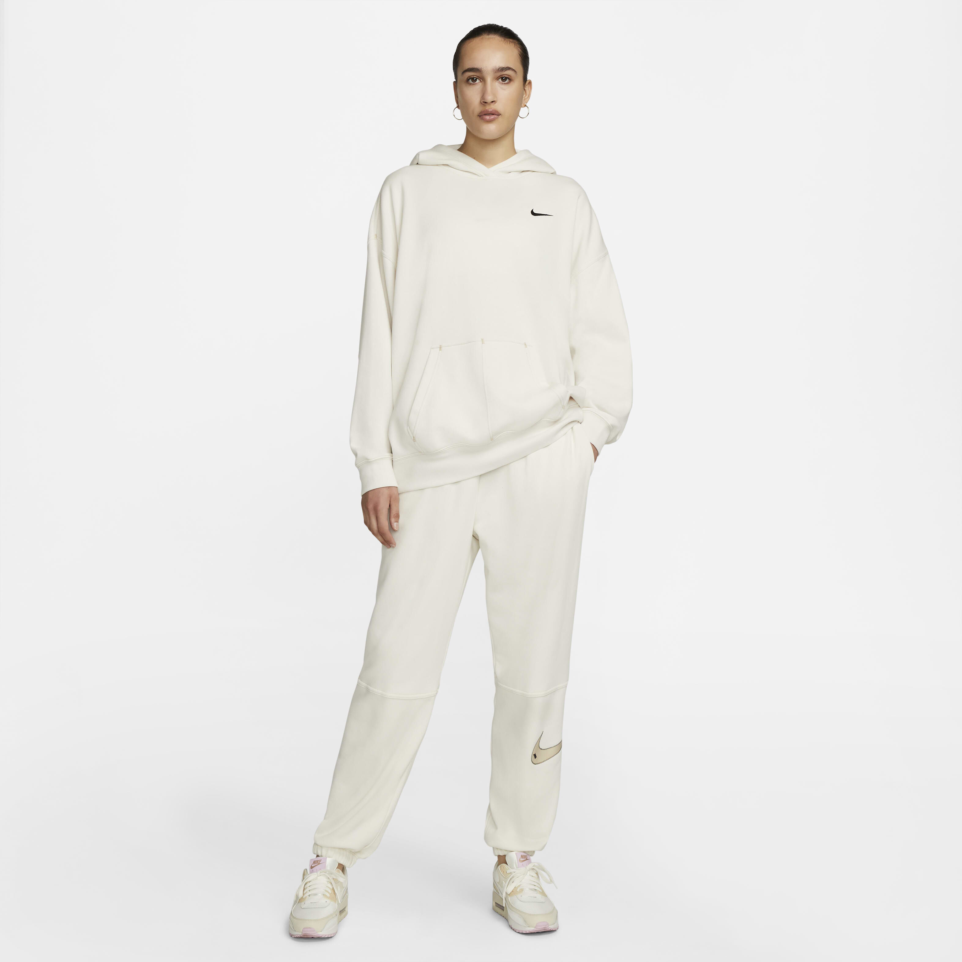 Nike Sportswear Swoosh image number 5