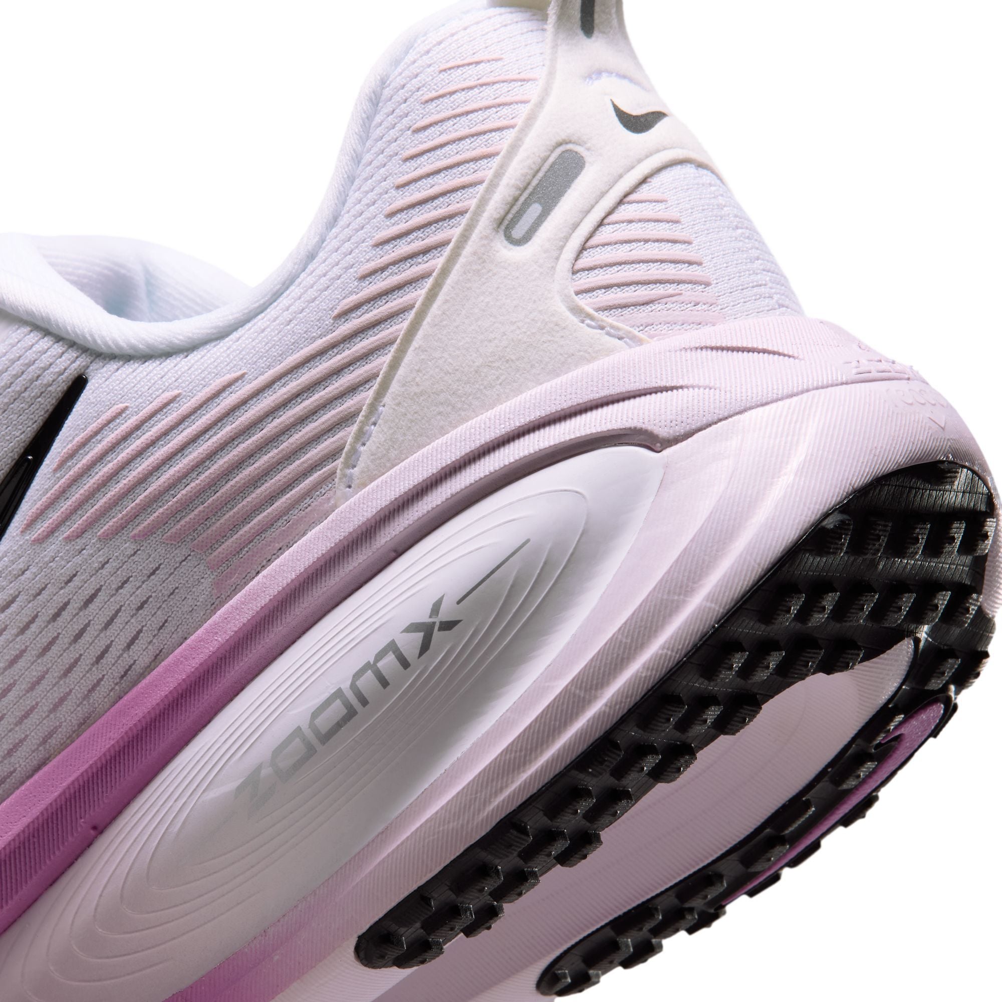 Nike Vomero 18 image number 10