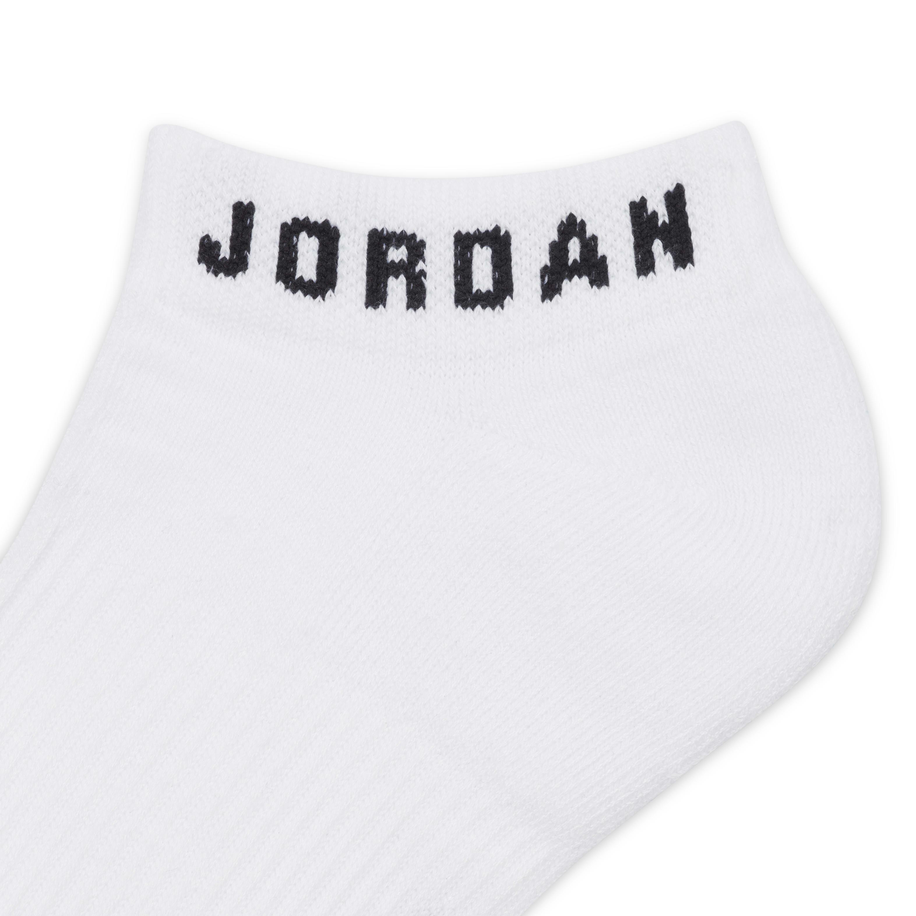 Jordan image number 3