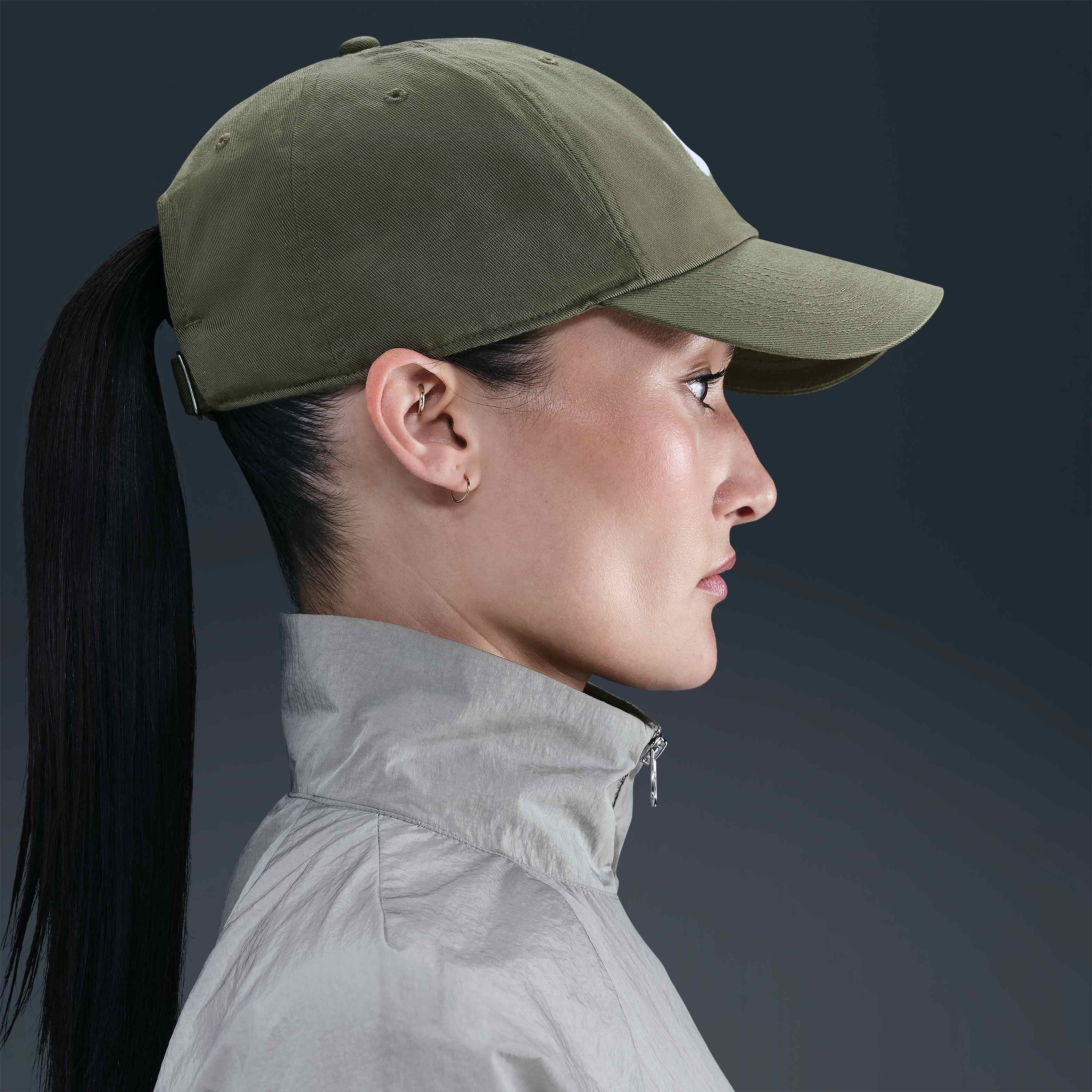 نايكي كلوب image number 3