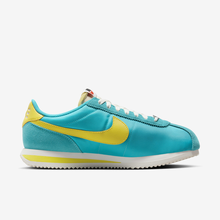 Nike Cortez Textile image number 3 Nike Cortez Textile image number 3