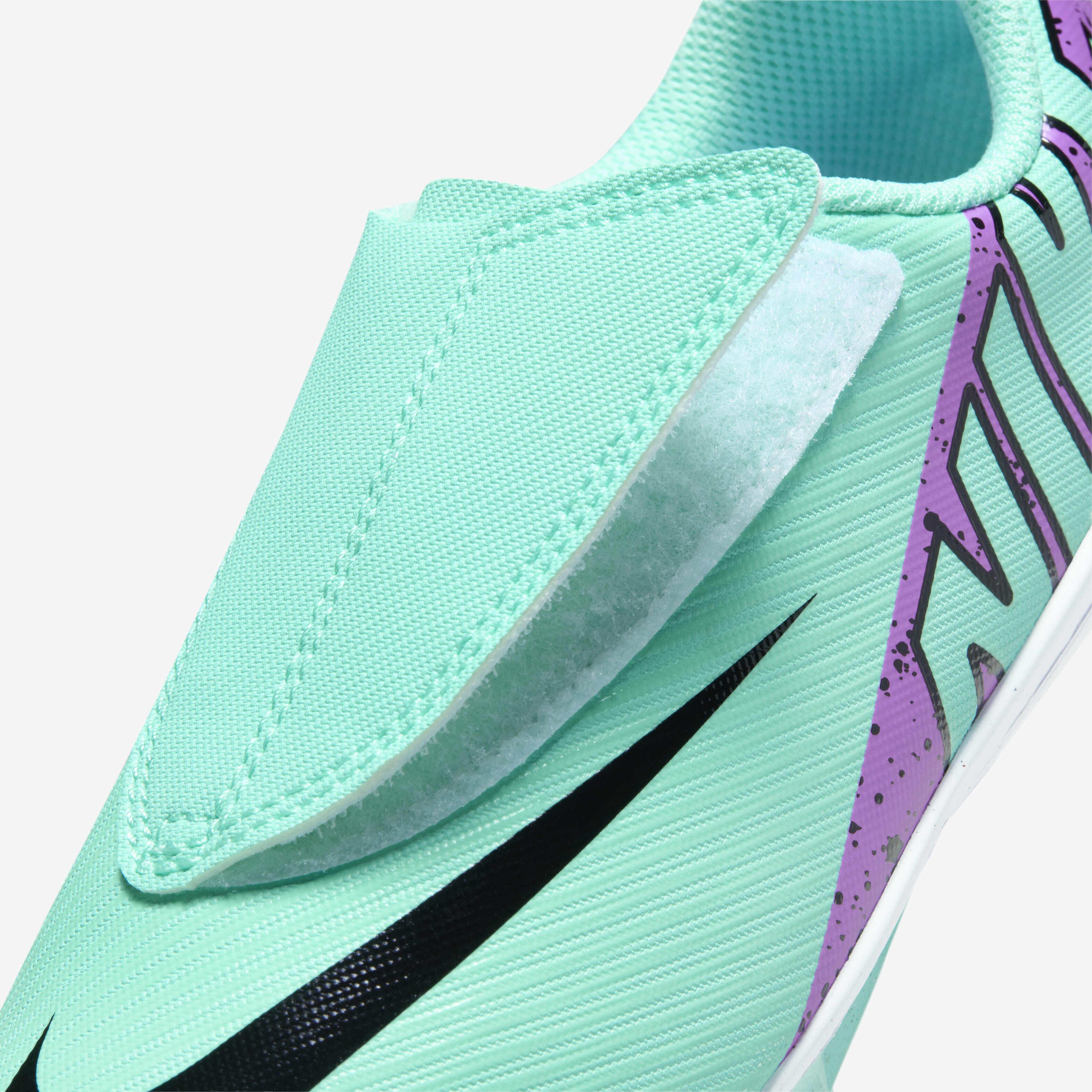 Buy Nike Jr. Mercurial Vapor 15 Club Younger Kids Multi Ground Low Top Football Boot Nike Qatar Official