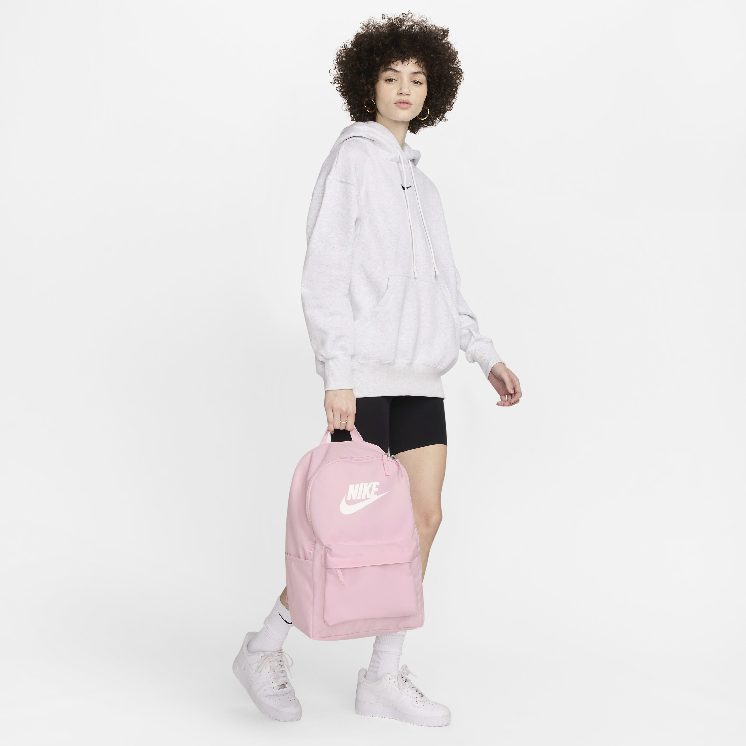 نايكي هيرتدج image number 8