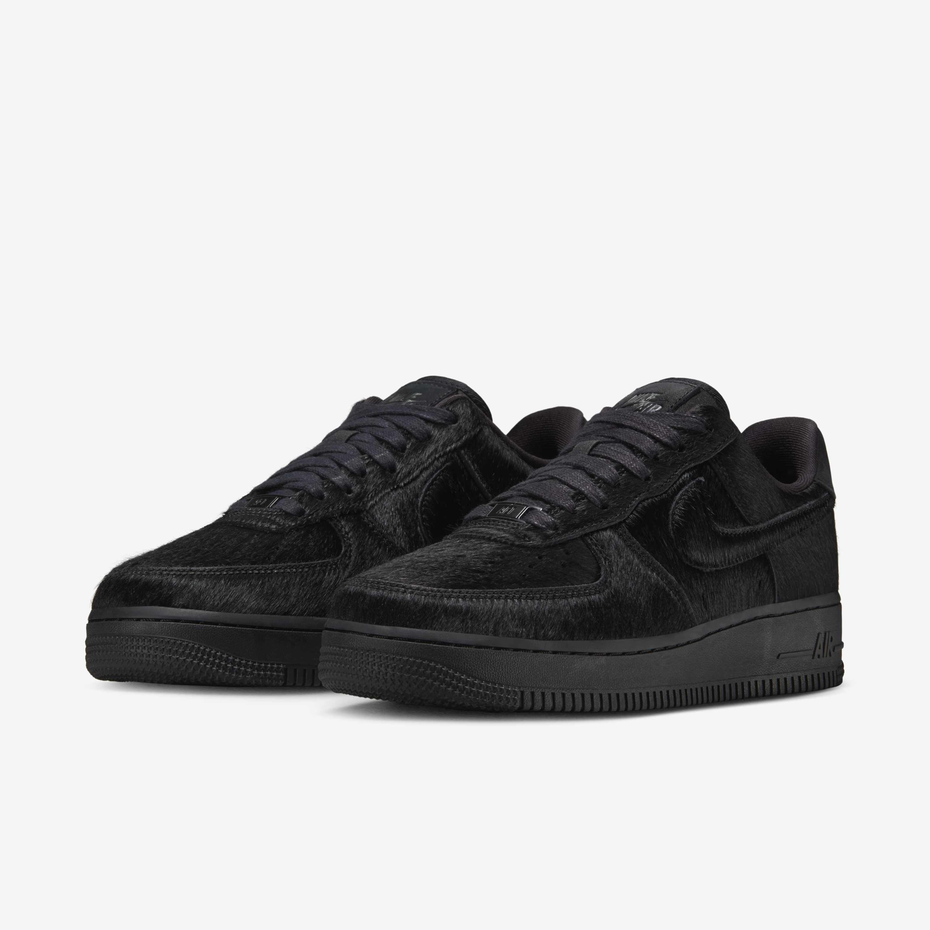 靴 NIKE AIR FORCE 1 LOW '07 BLACK Nike Air Force 1 Low '07 Black Ostrich Gum (Women's) – Court