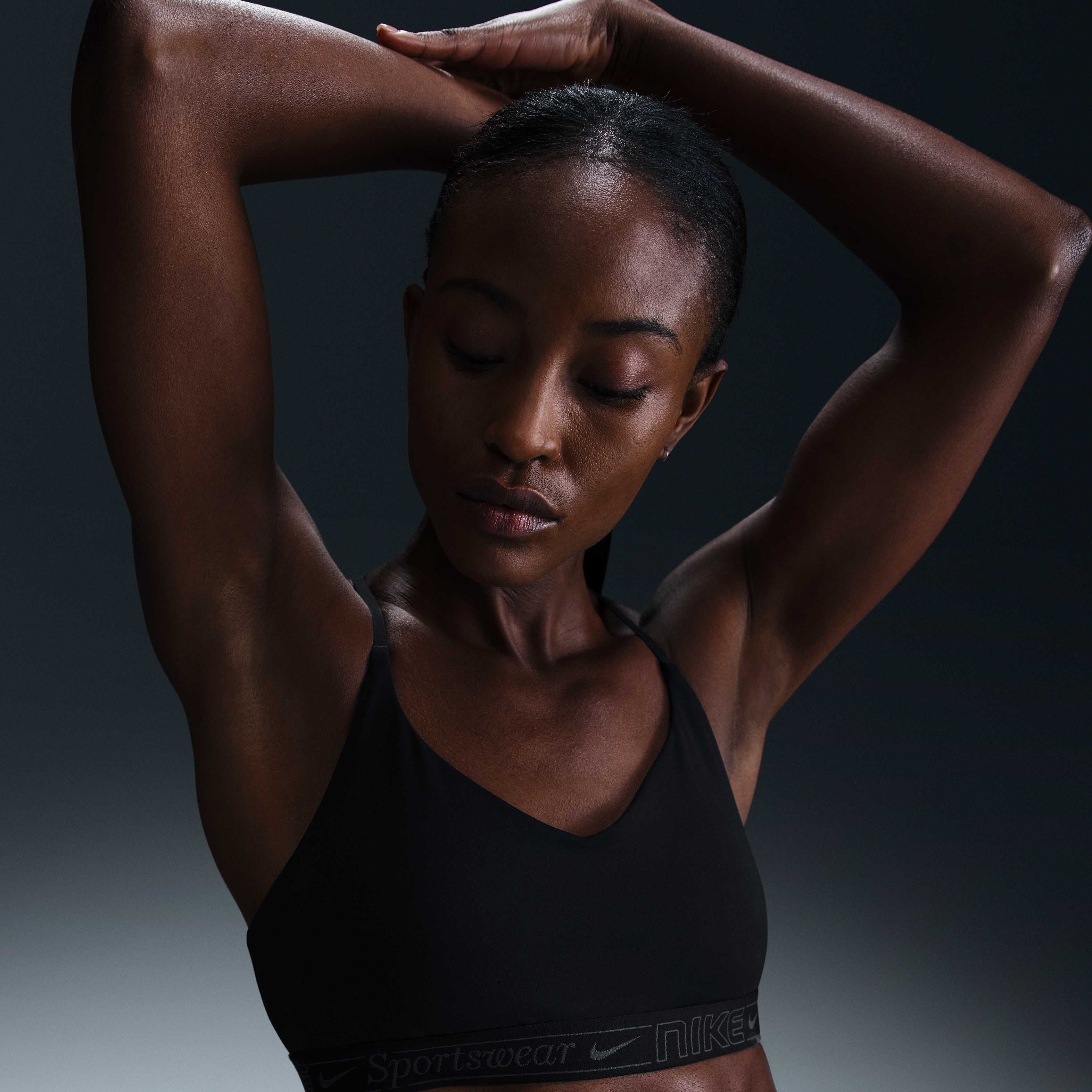 Nike Indy image number 0