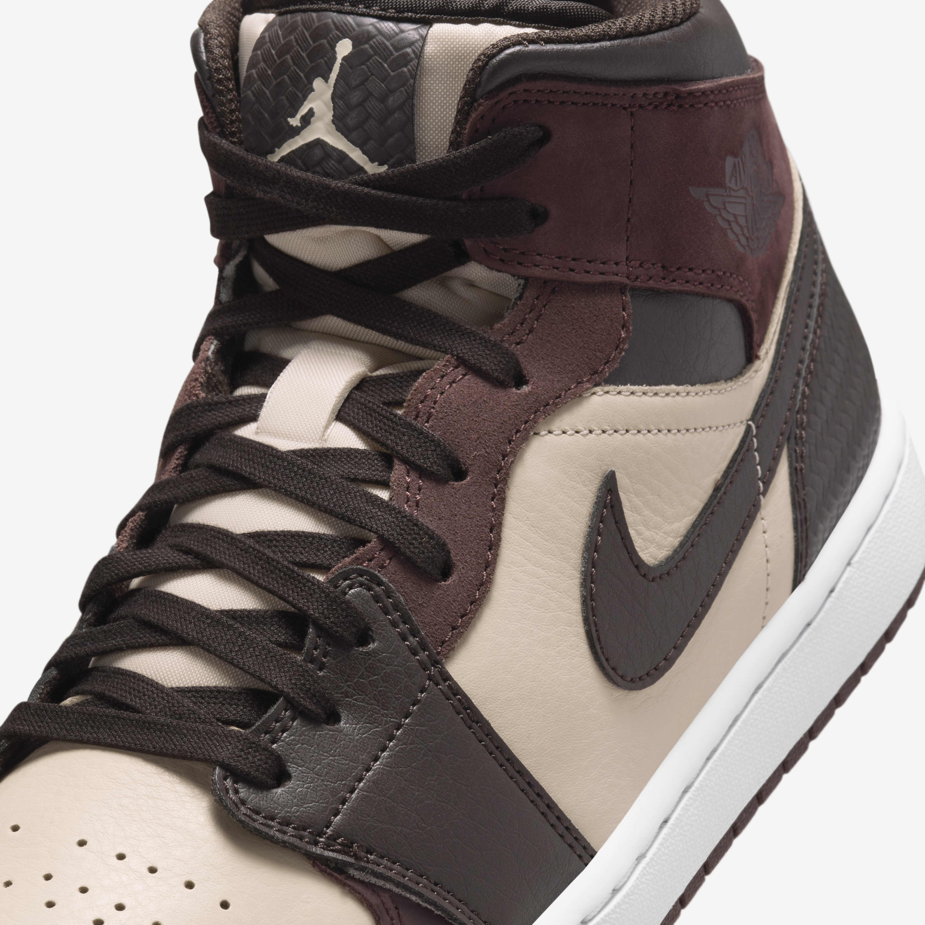 Air Jordan 1 Mid SE image number 6
