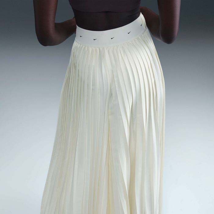 نايكي سبورتسوير كوليكشن image number 2 نايكي سبورتسوير كوليكشن image number 2