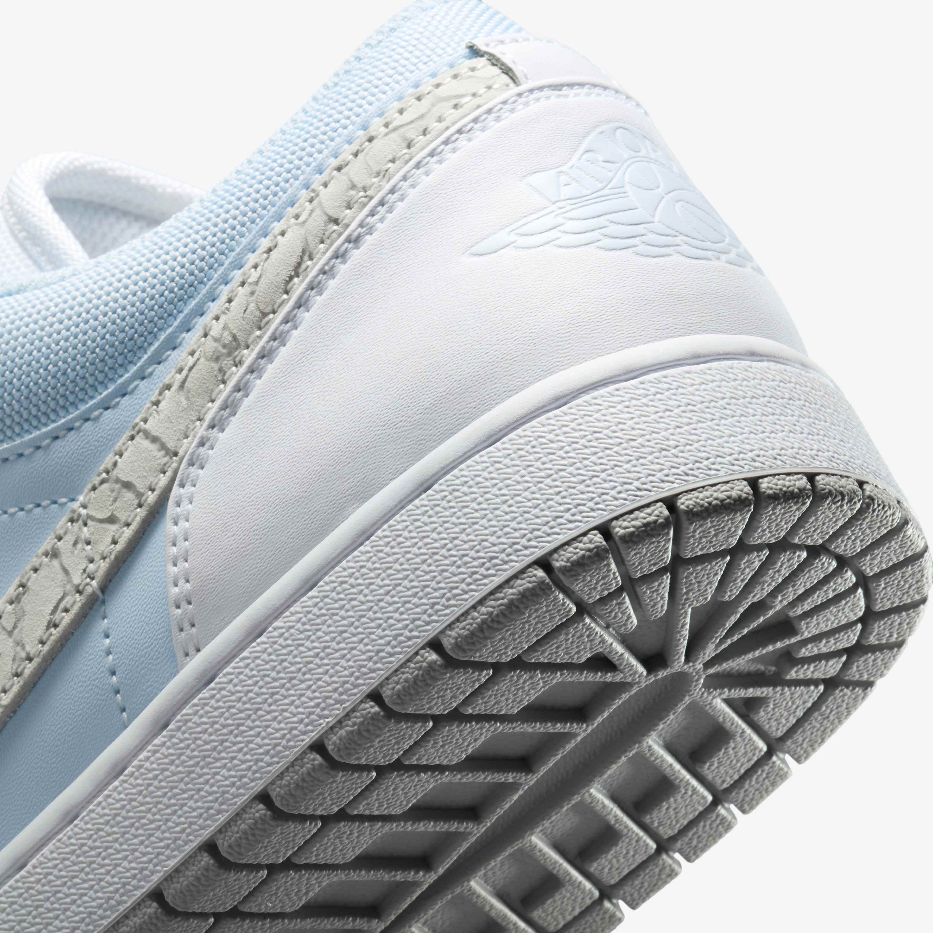 اير جوردن 1 لو اس اي image number 7