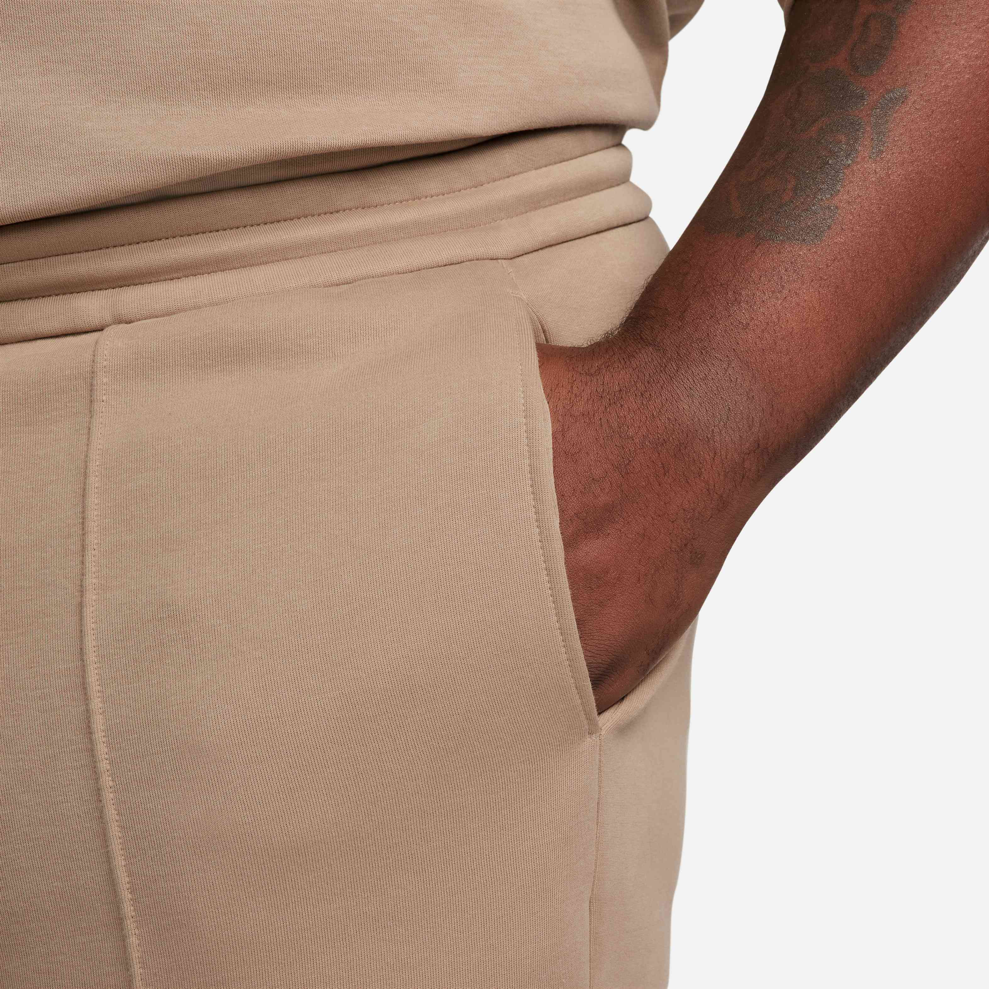 Nike Sportswear Tech Fleece Re-Imagined image number 12